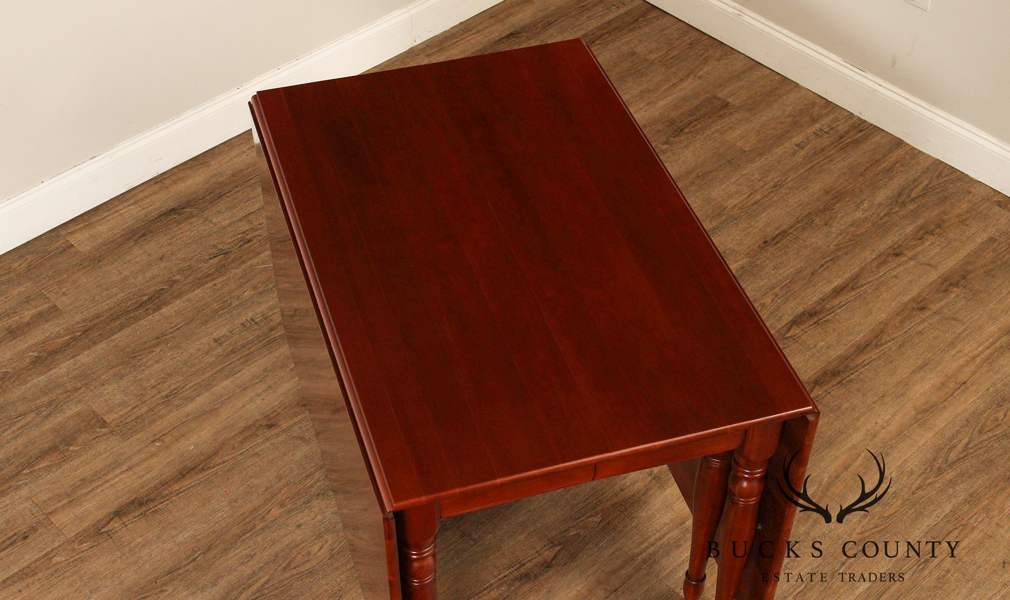 Sheraton Style Cherry Drop-Leaf Extendable Dining Table