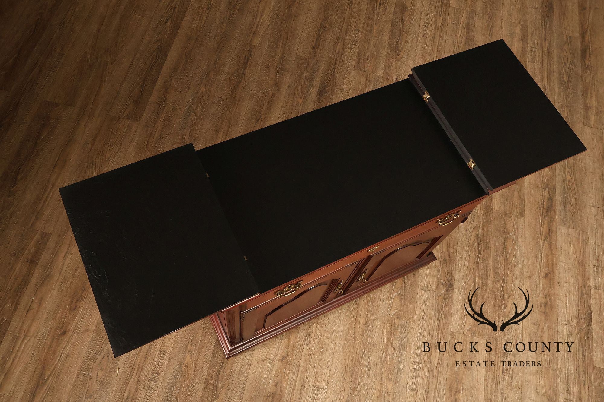 Pennsylvania House Traditional Cherry Flip Top Server