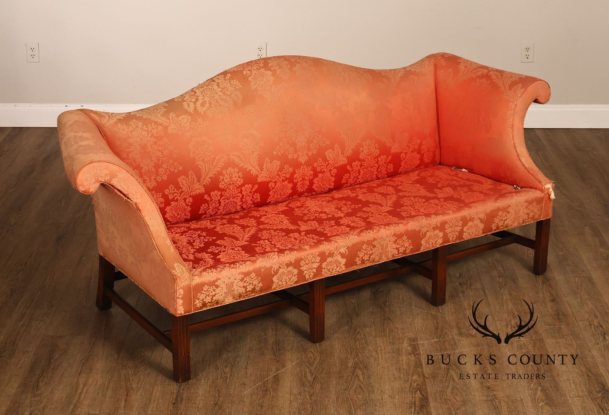 Southwood Chippendale Style Mahogany Camelback Sofa