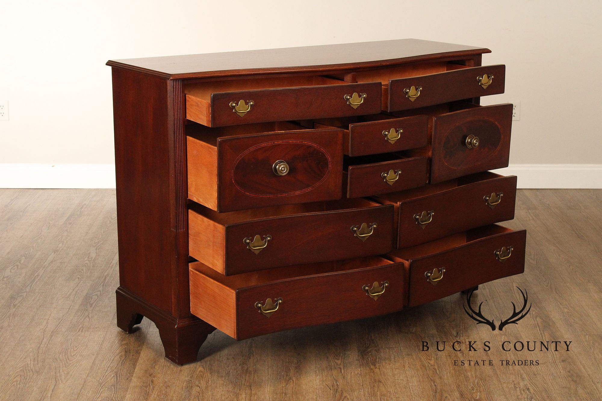 Lexington Furniture Palmer Home Collection Chest of Drawers