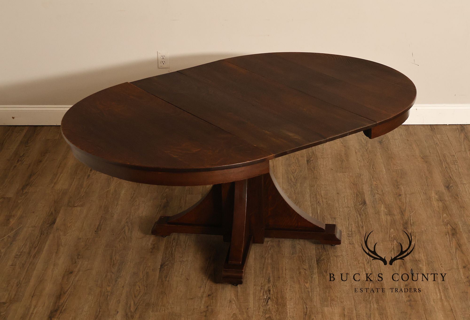 Antique Stickley Brothers 48" Round Oak Dining Table w/2 leaves