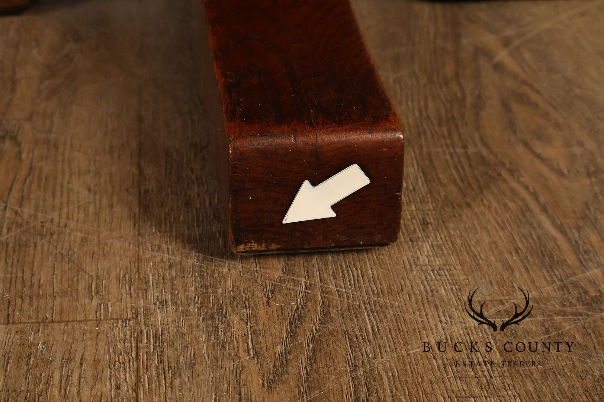 Antique L. & J.G. Stickley No. 716 Mission Oak Shoe Foot Round Dining Table