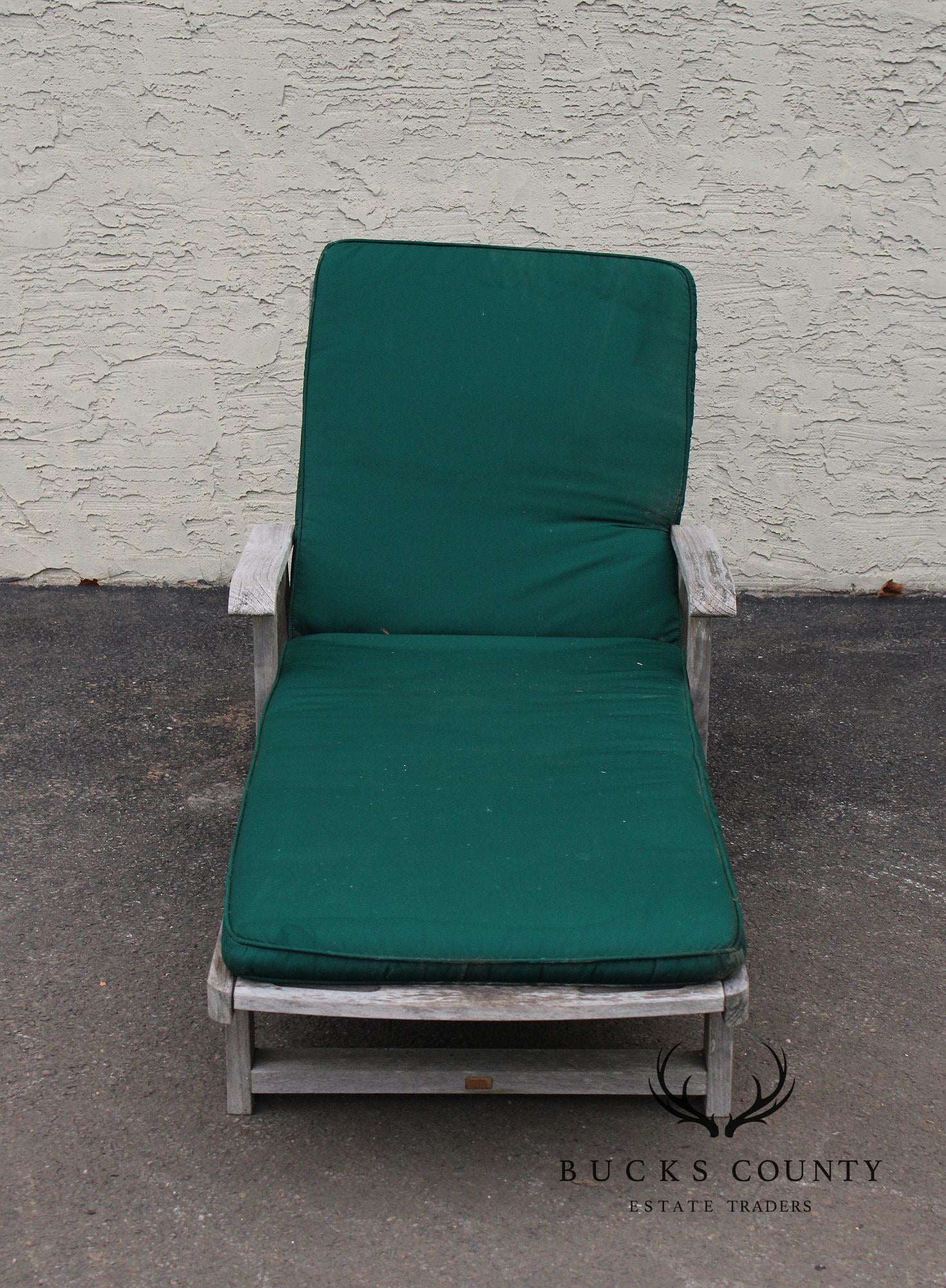 Gloster Pair of Teak Outdoor Patio Chaise Lounge Chairs