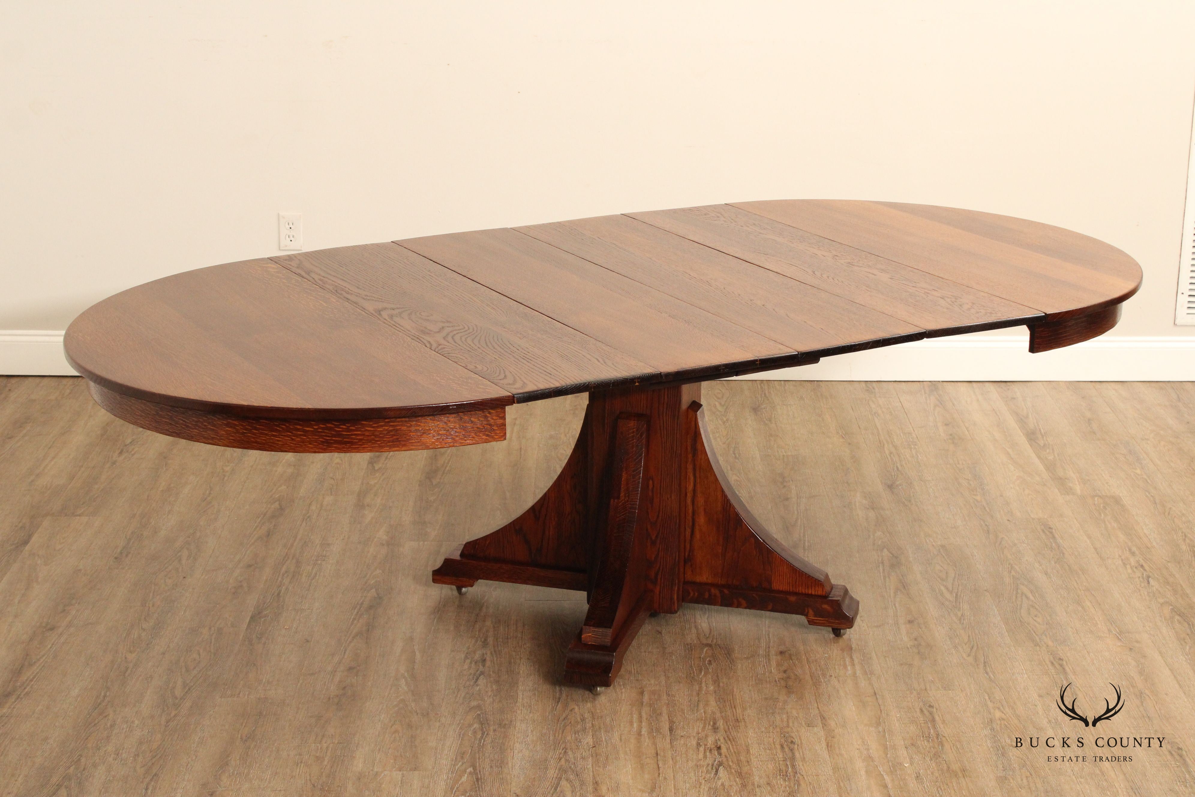 Stickley Brothers  Antique Mission Oak 48 inch Round Dining Table