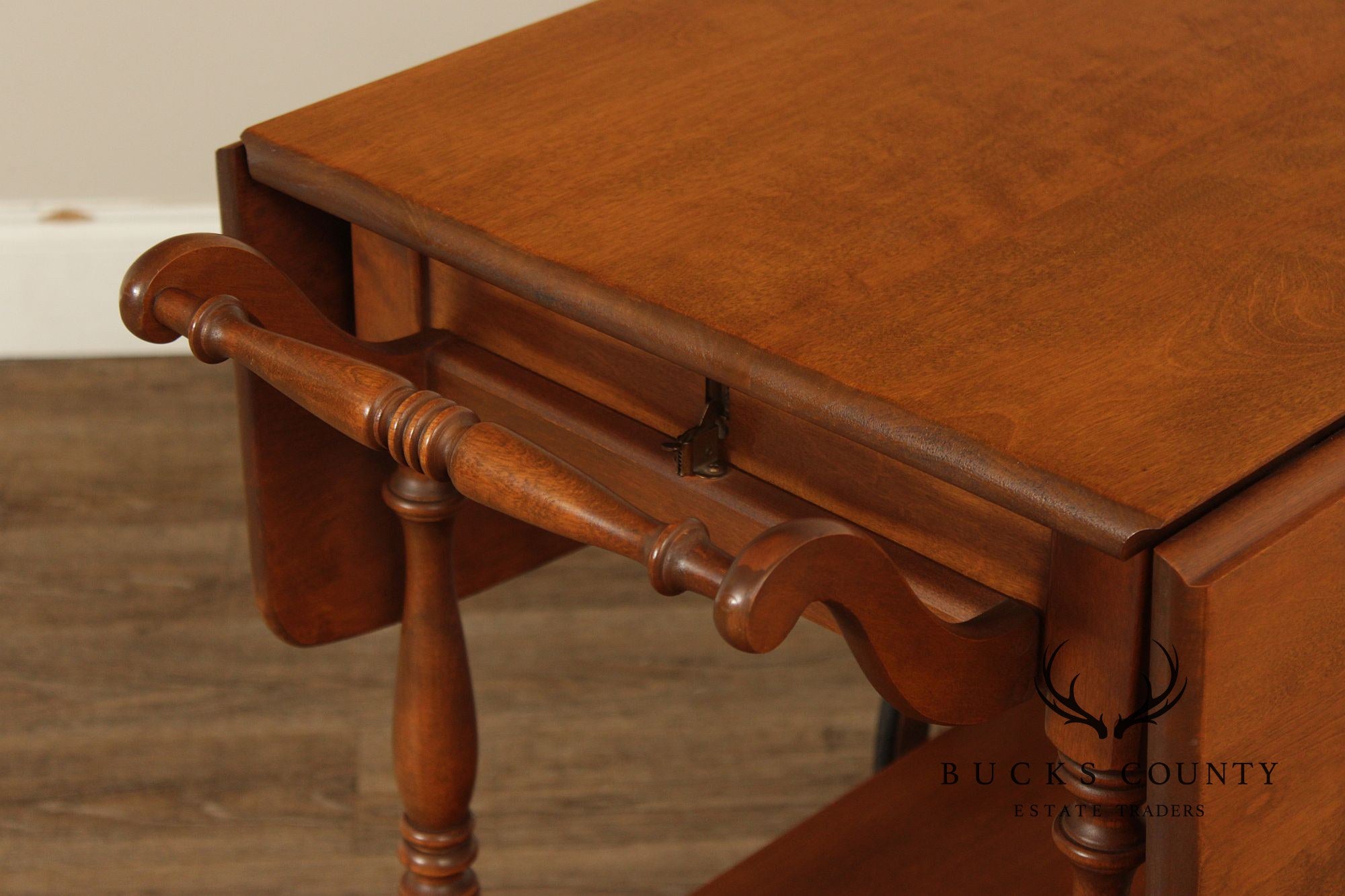 Ethan Allen Early American Maple Drop-Leaf Tea Cart