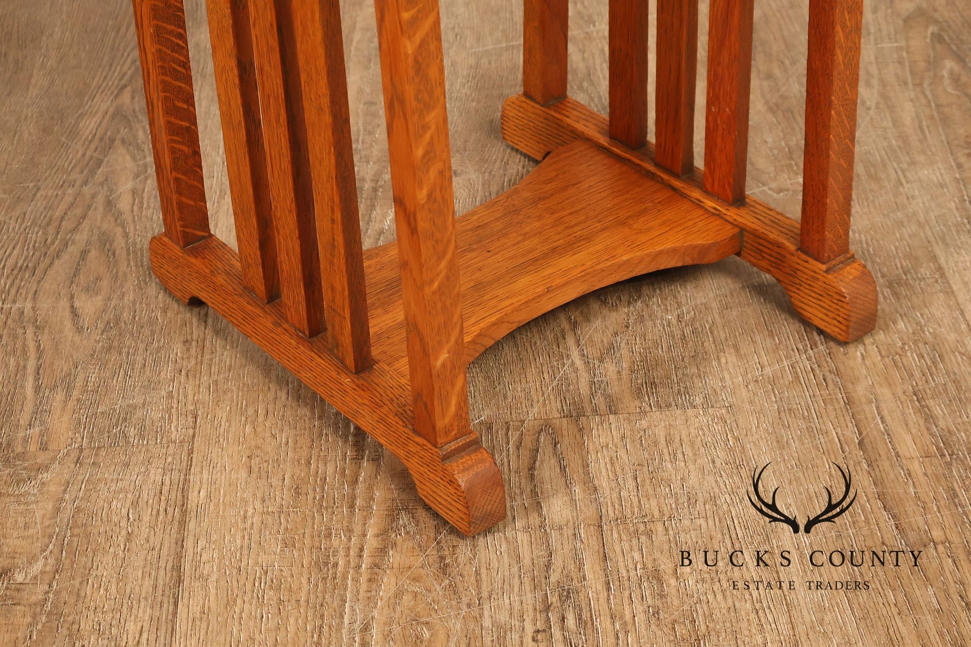 Antique Arts And Crafts Oak Bedside Cabinet / Humidor