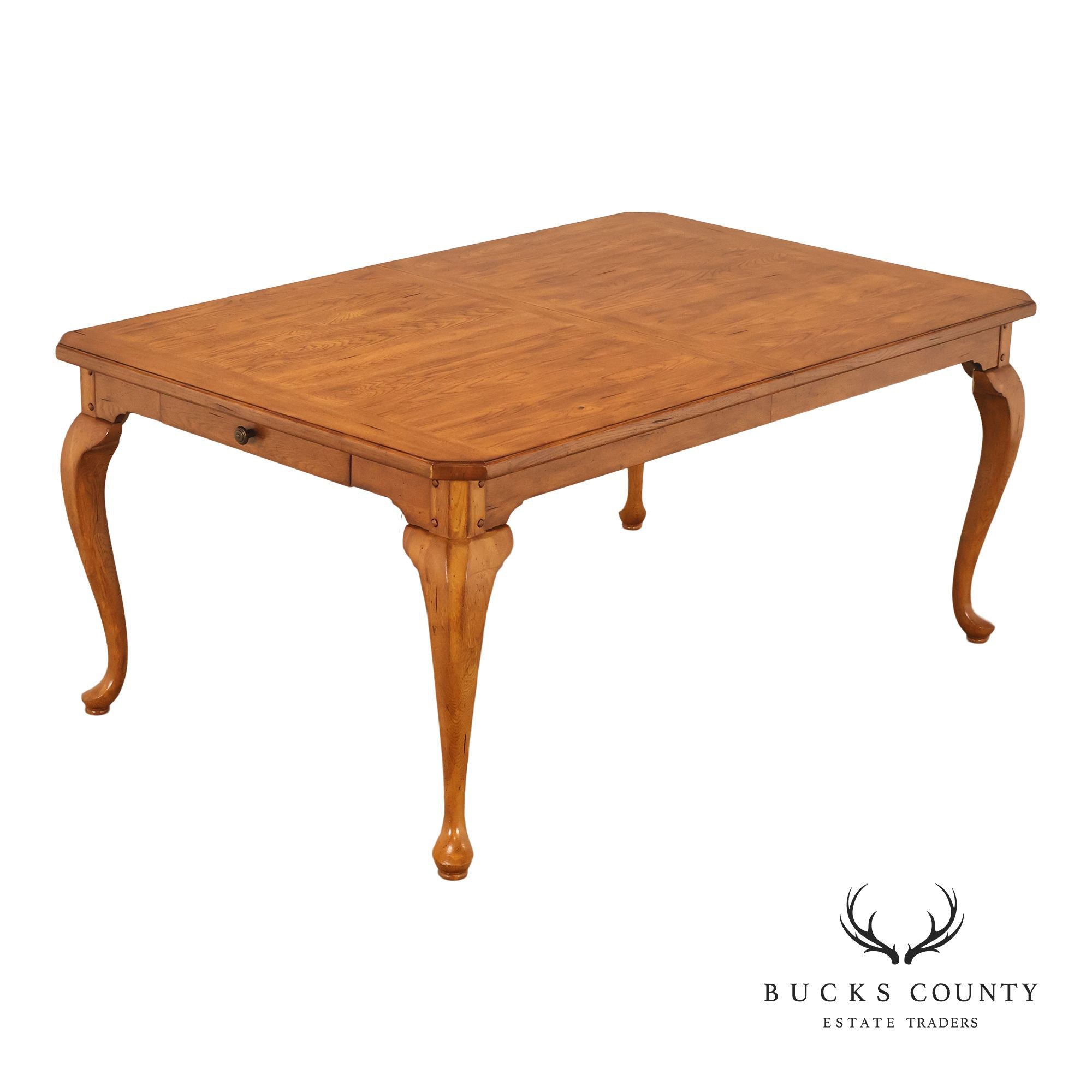 Thomasville Oak Expandable Dining Table