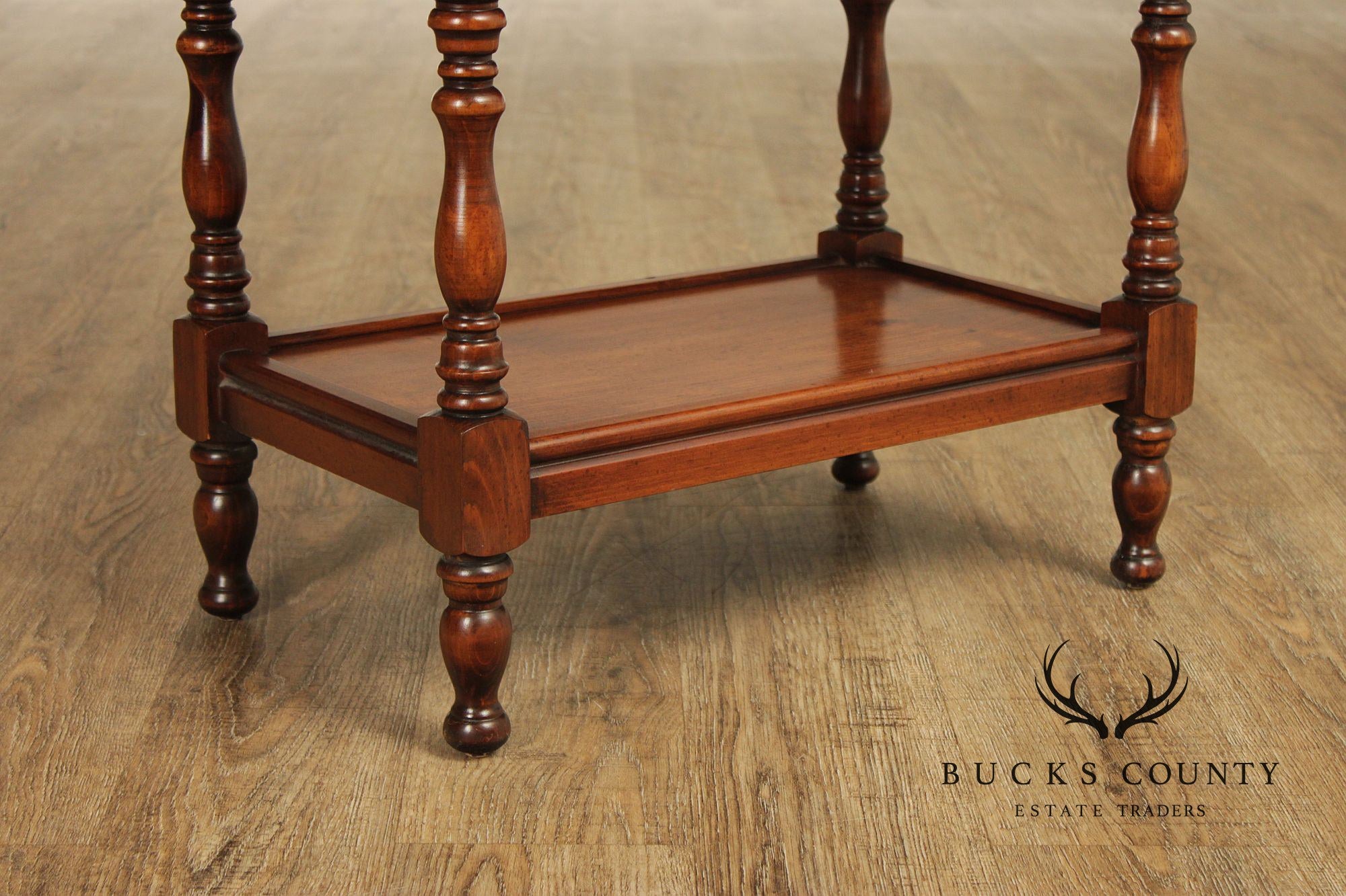 English Traditional Style Pine Bookcase Etagere Lectern