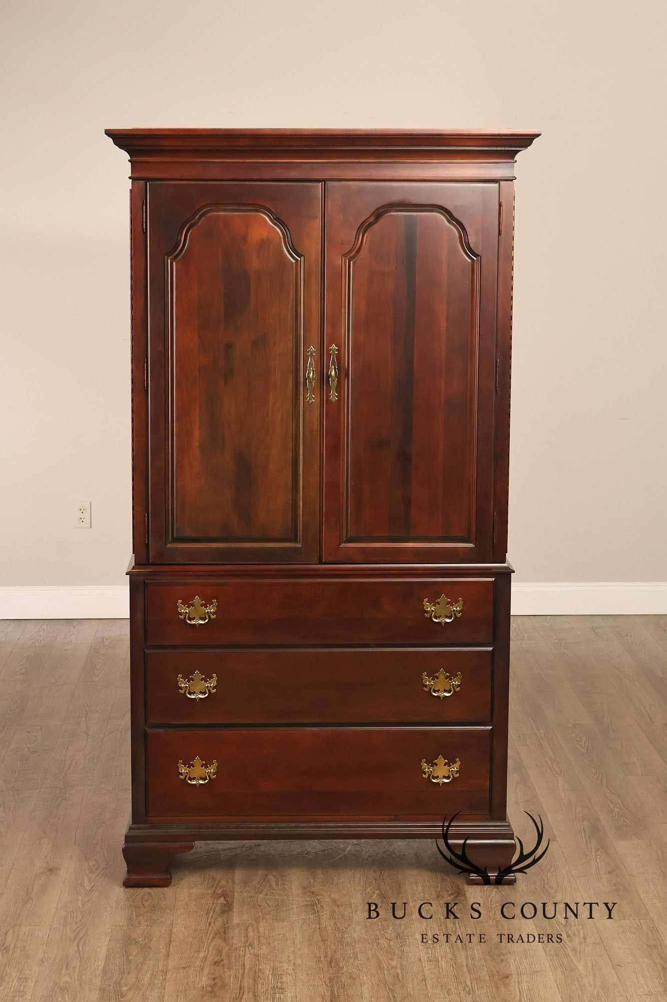 Kincaid Furniture Traditional Cherry Gentleman’s Chest Armoire