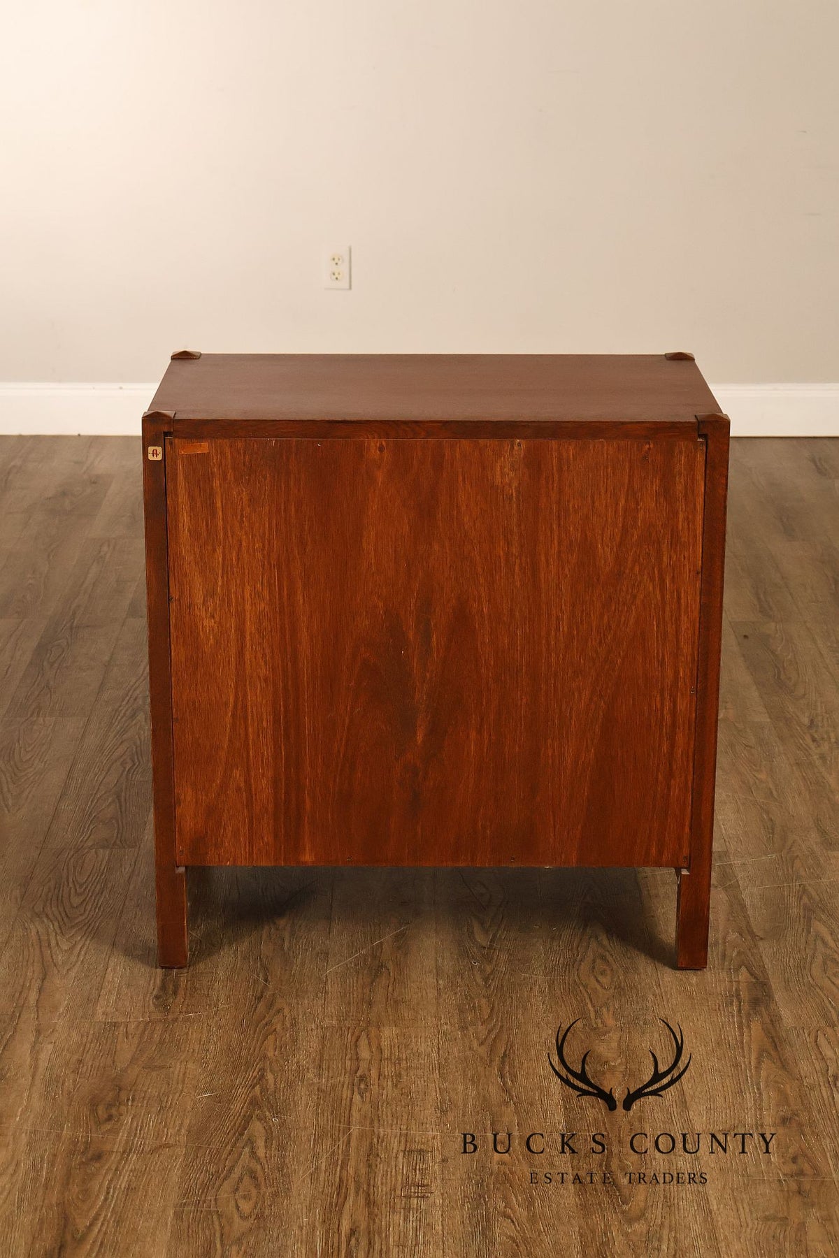 Stickley Mission Collection Pair Of Oak Three-Drawer Chests