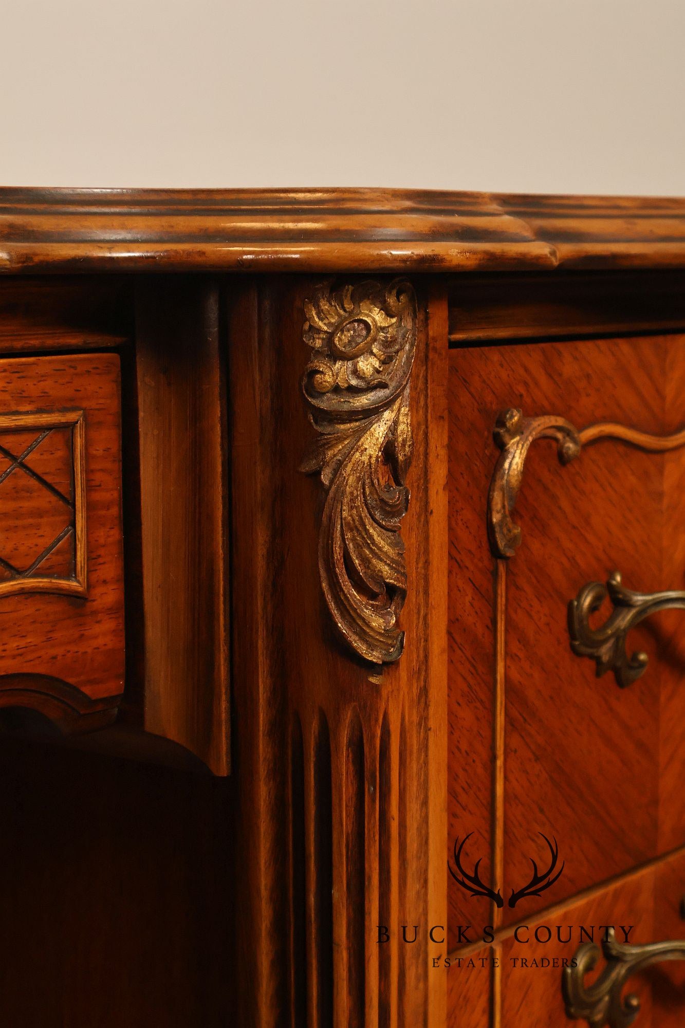 1930's French Louis XV Style SatinwoodInlaid Writing Desk Vanity