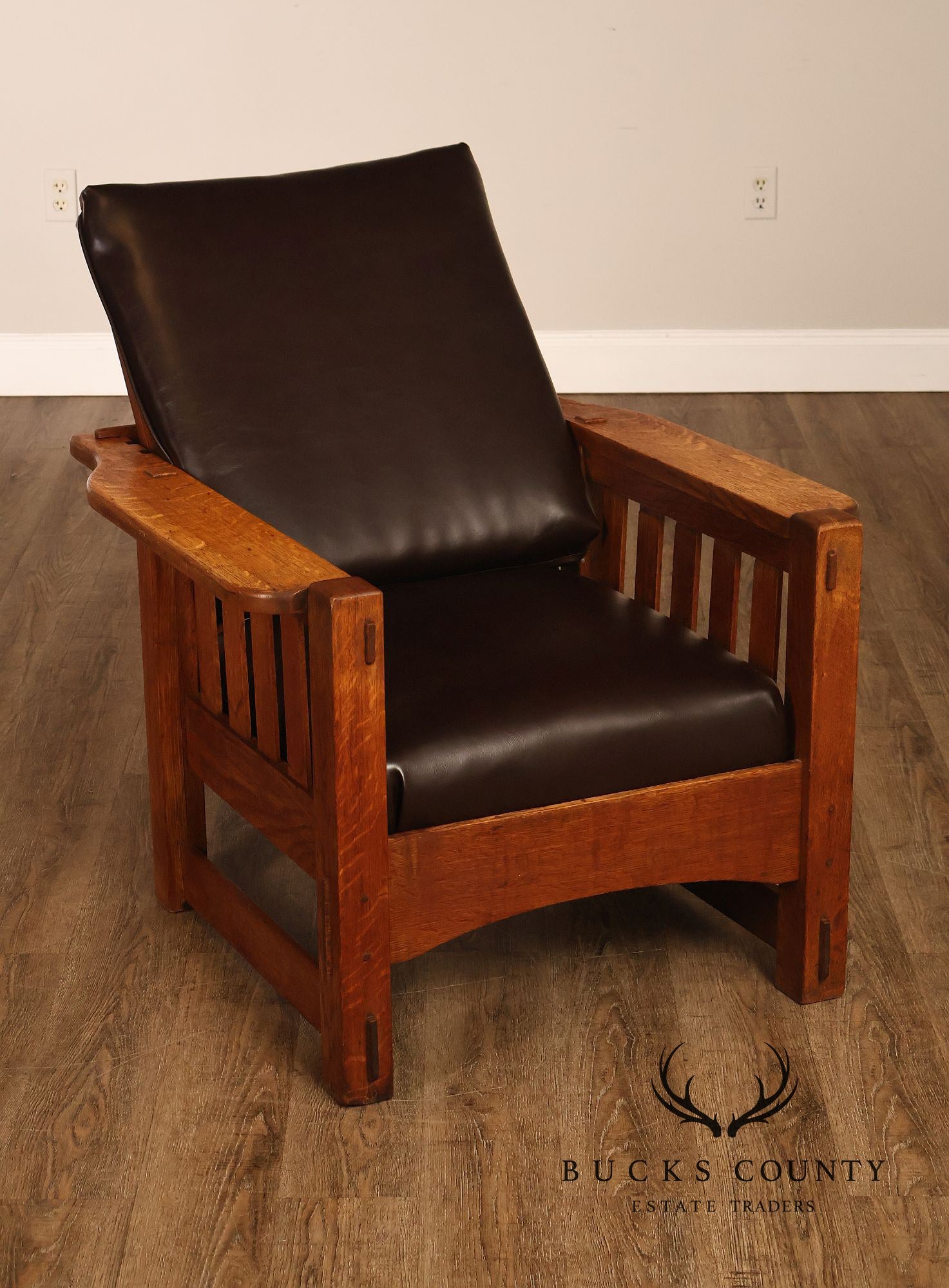 Antique Harden Arts & Crafts Oak Morris Chair