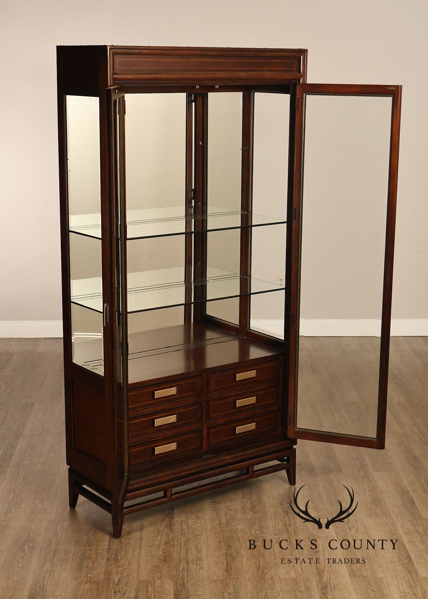 Thomasville Contemporary Display Cabinet