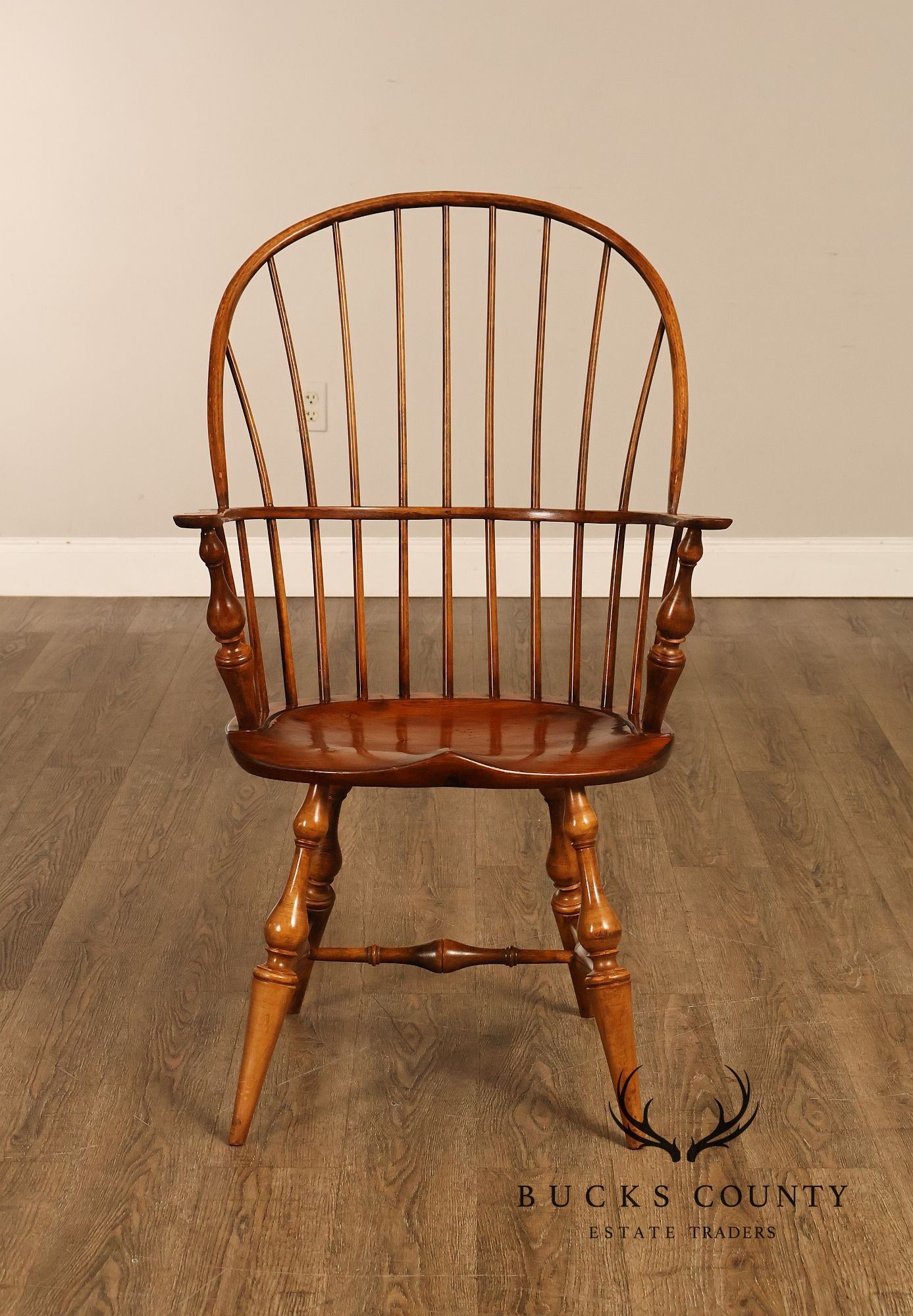 D.R. Dimes Vintage Set of Six Bow-Back Windsor Dining Chairs