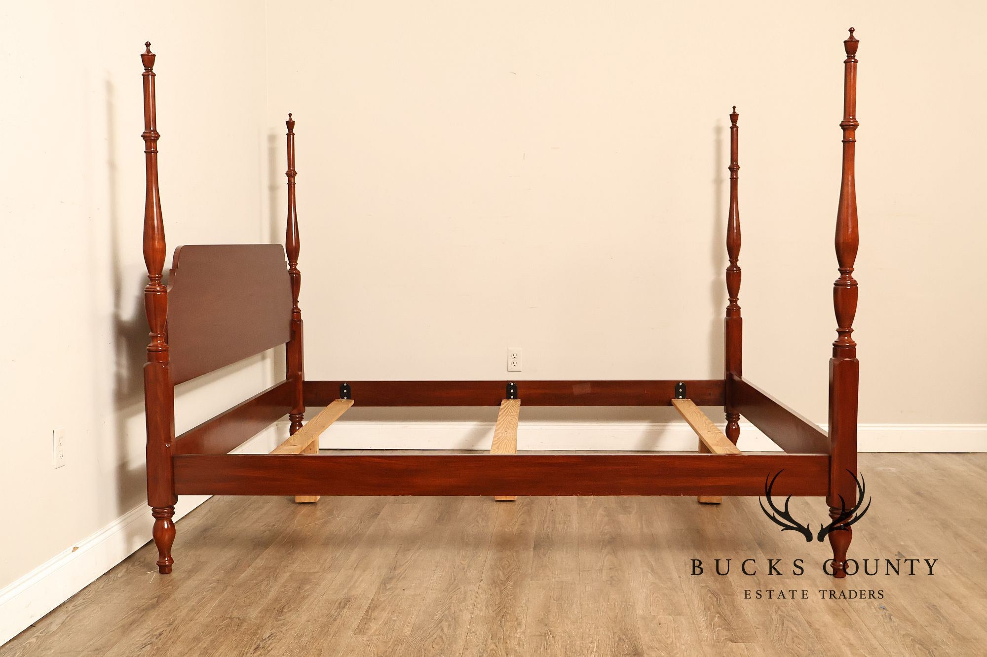 Henkel Harris Solid Cherry King Four Poster Bed