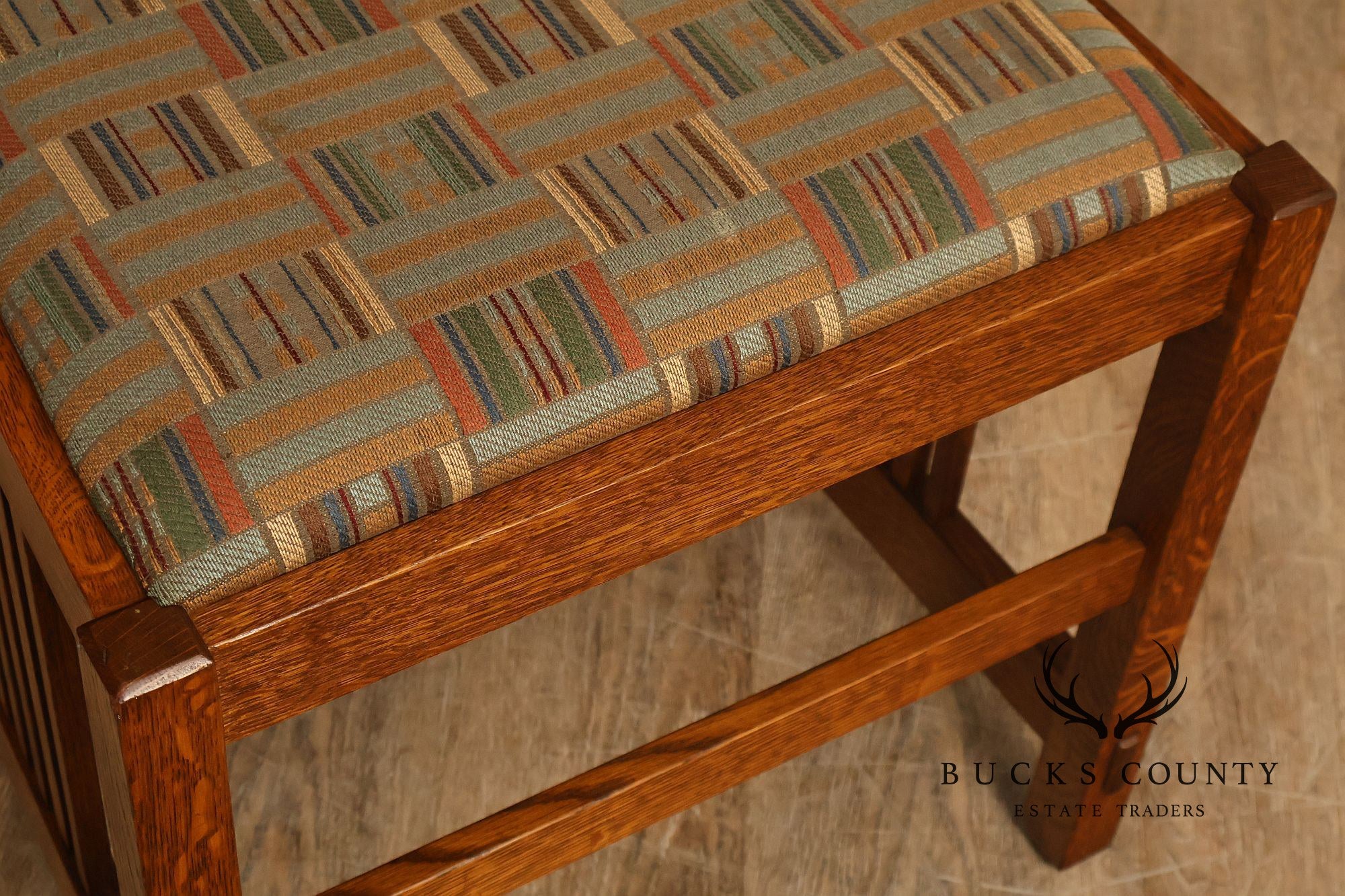 Stickley Mission Collection Pair of Oak Spindle Side Dining Chairs