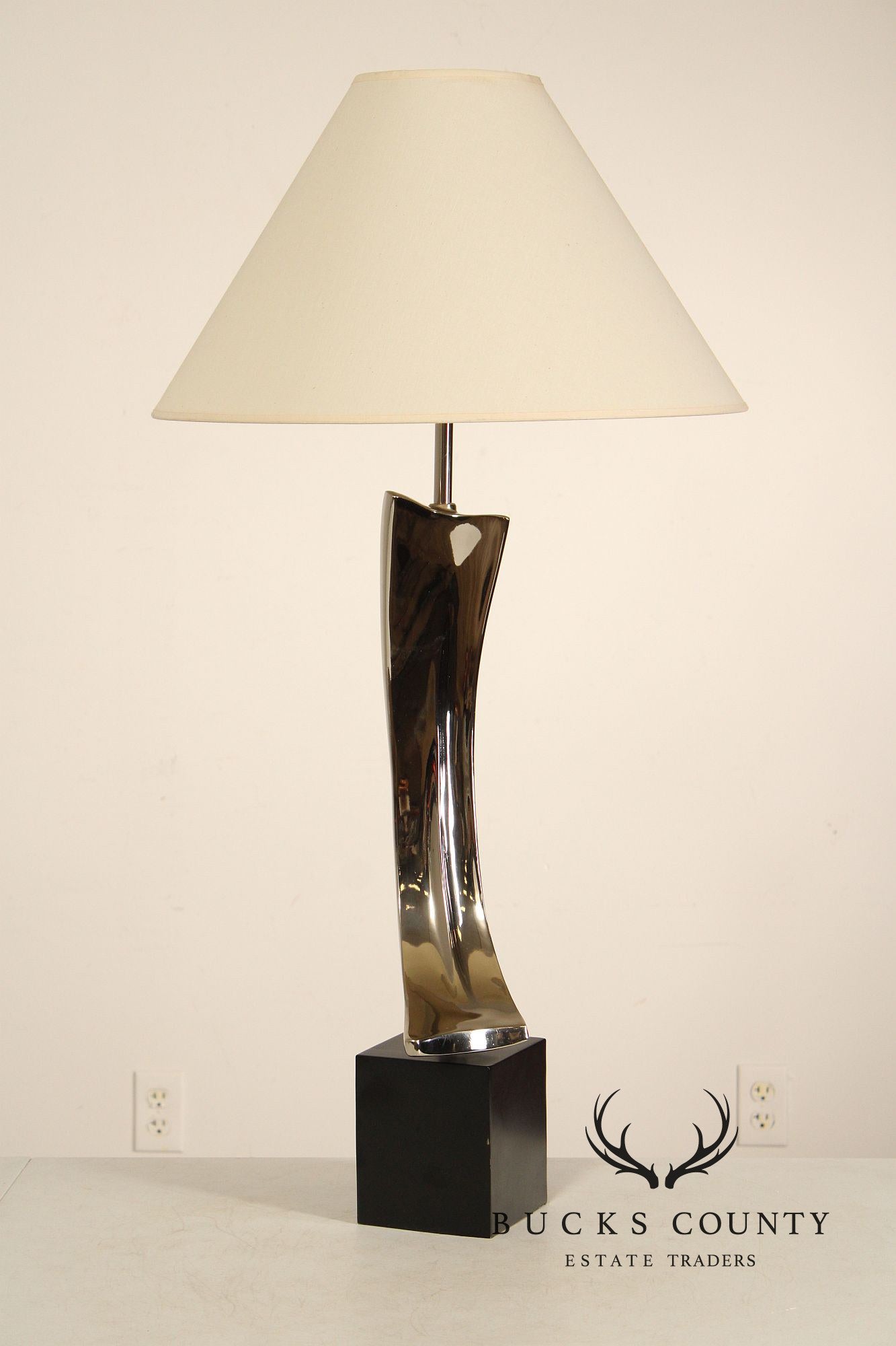 Richard Weiss & Harold Barr Modern Sculpted Chrome Table Lamp