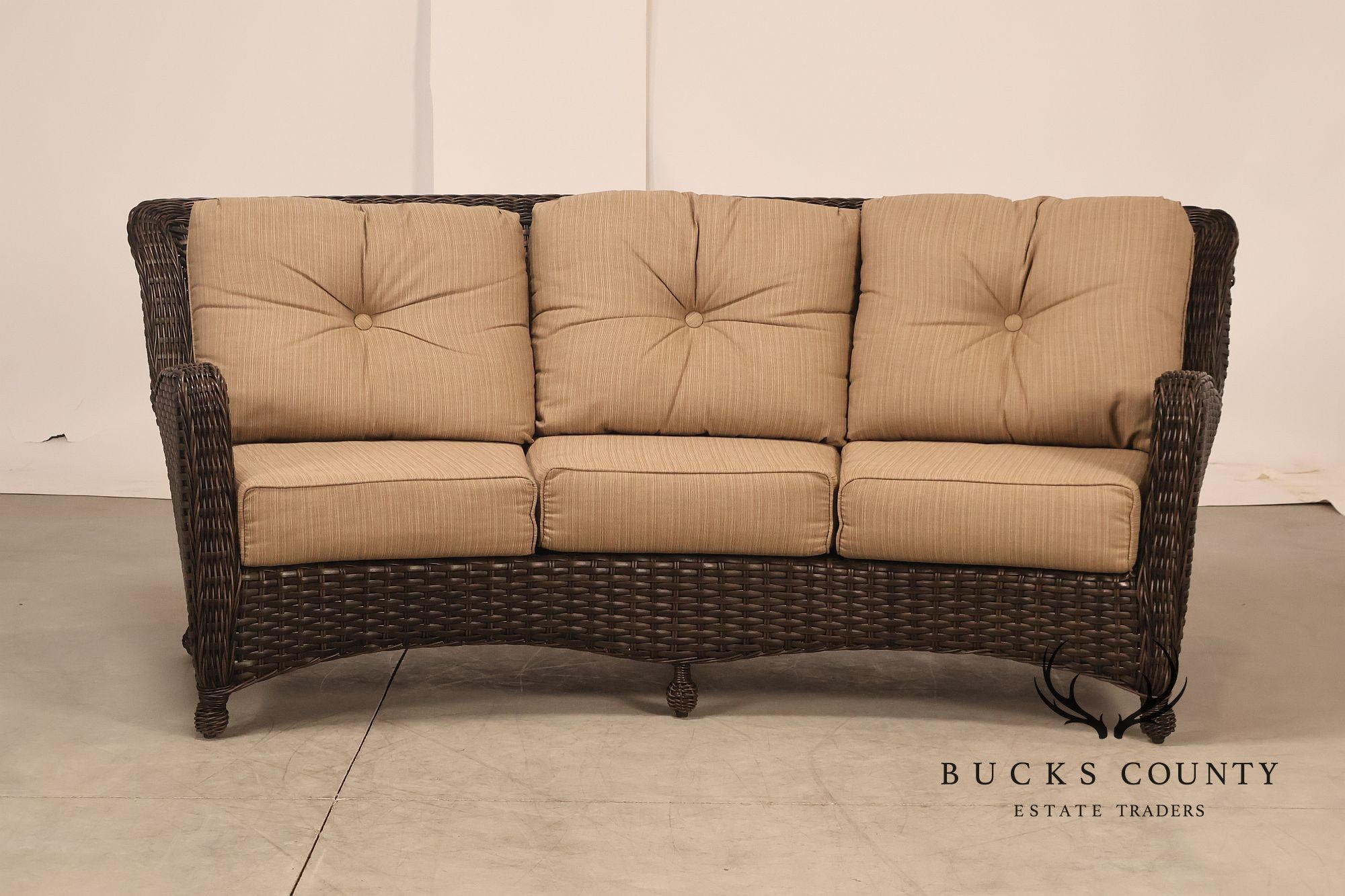 Nothhcape Outdoor Wicker Curved 'Richmond' Patio Sofa With Sunbrella Cushions