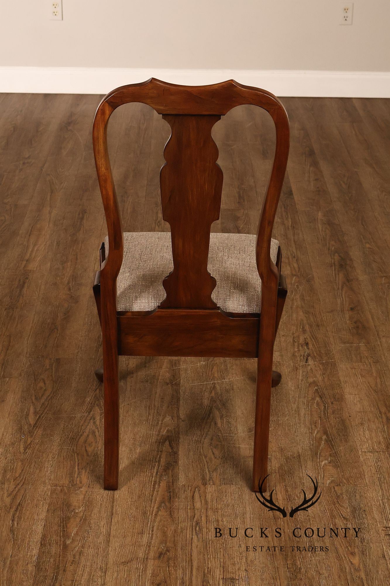 Queen Anne Style Set Of Six Cherry Dining Chairs