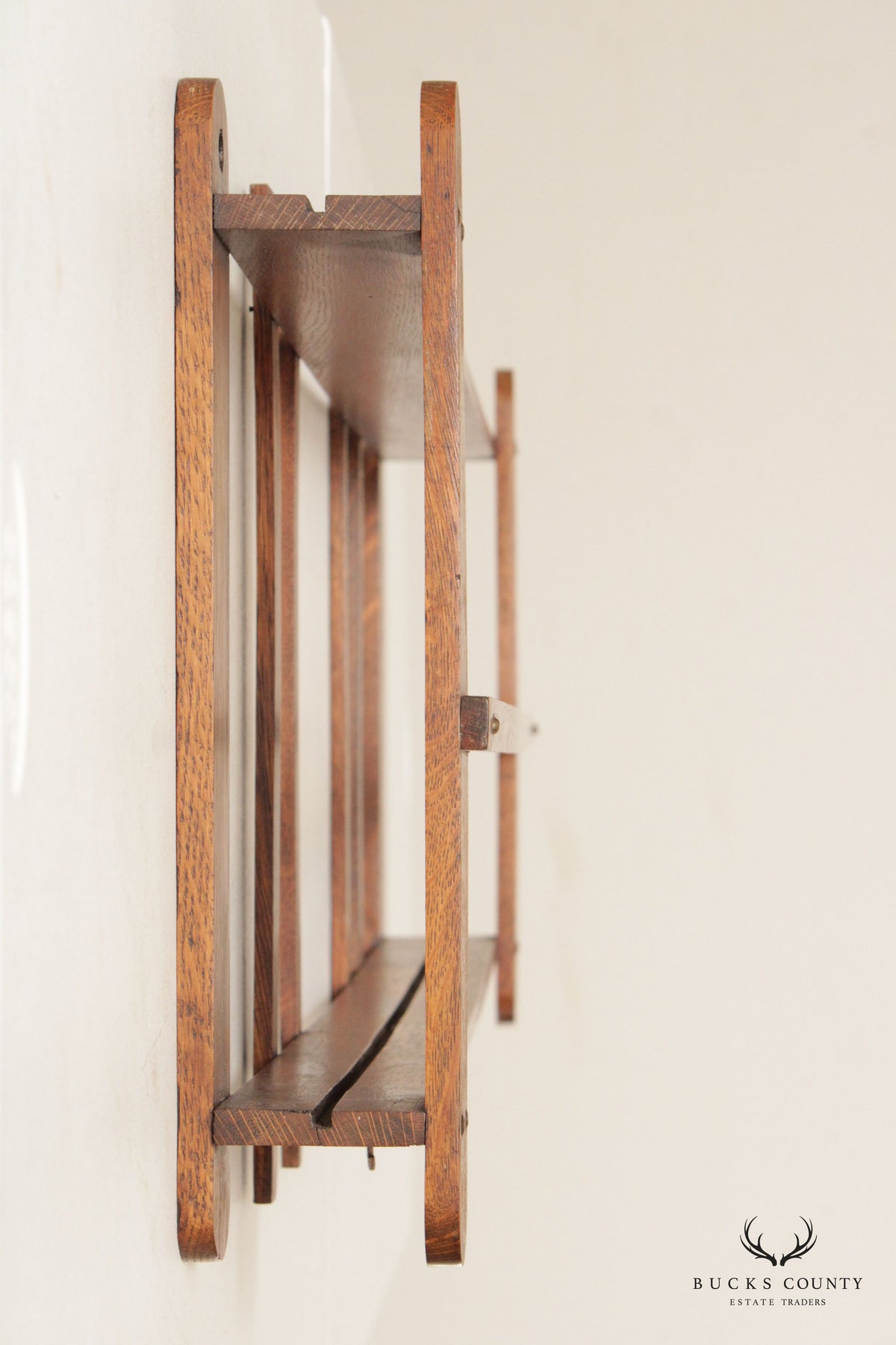 Arts And Crafts Oak Wall-Mounted Plate or Display Rack