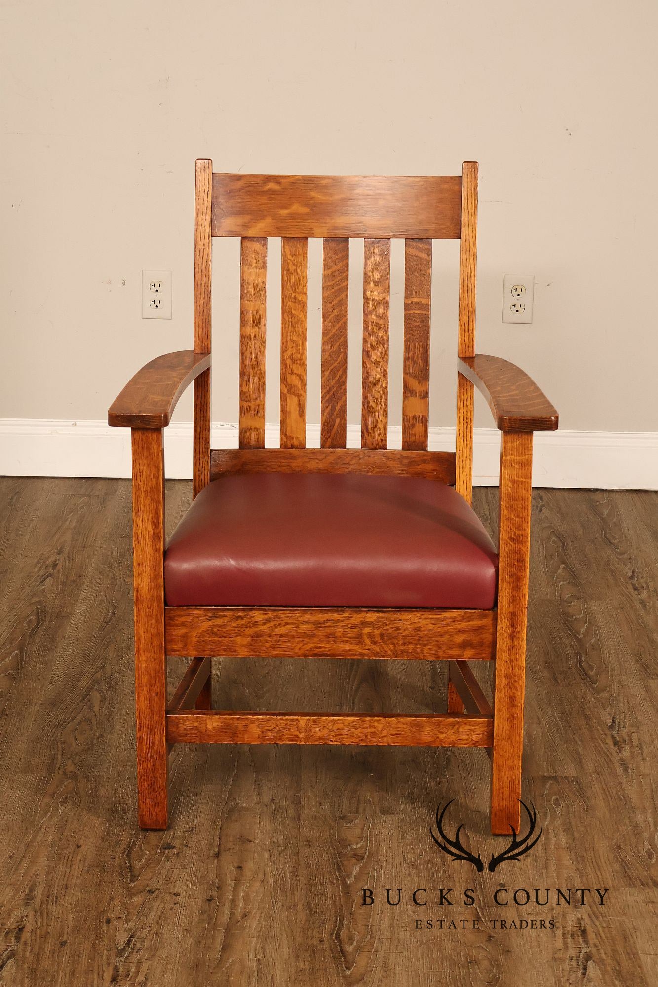 Mission Arts & Crafts Quarter Sawn Oak Armchair With Leather Upholstered Seat