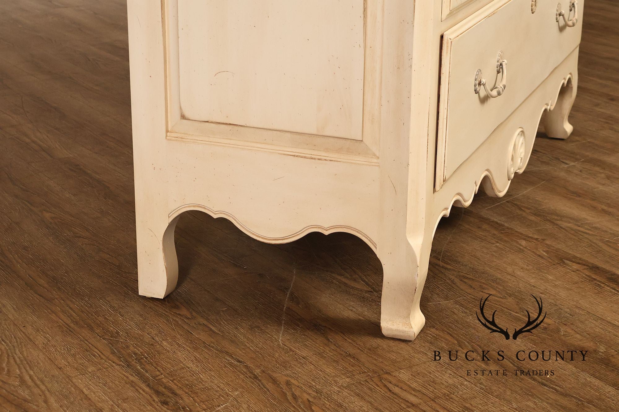 Ethan Allen 'Country French' Painted Chest of Drawers