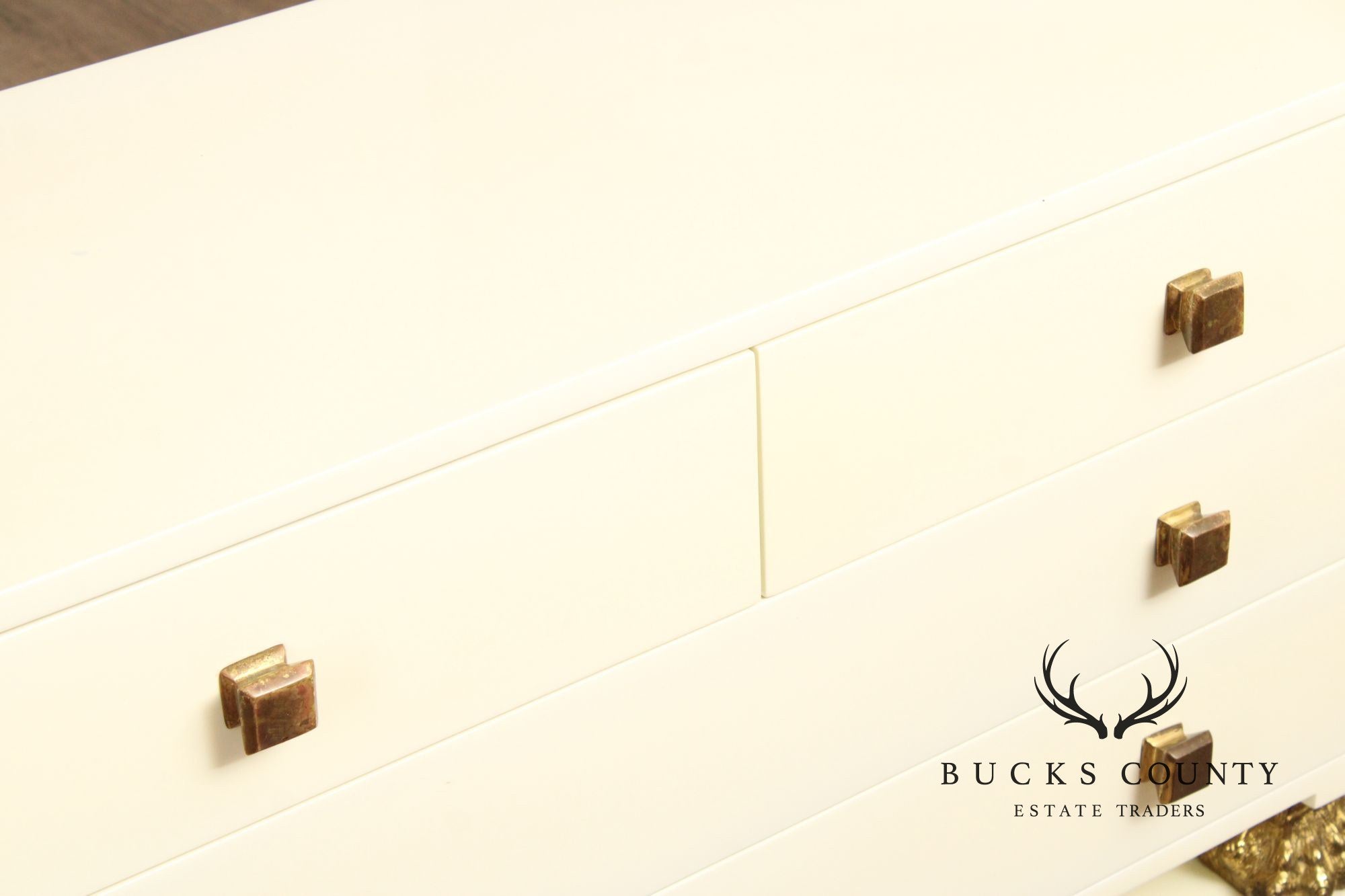 Enrique Garcel Modernist Lacquer Dresser