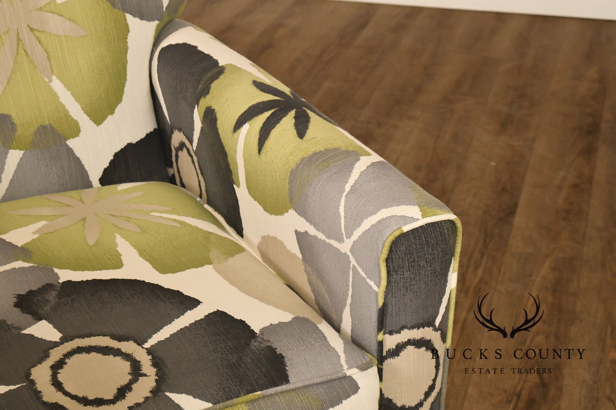 Fusion Furniture 'Daine' Accent Armchair