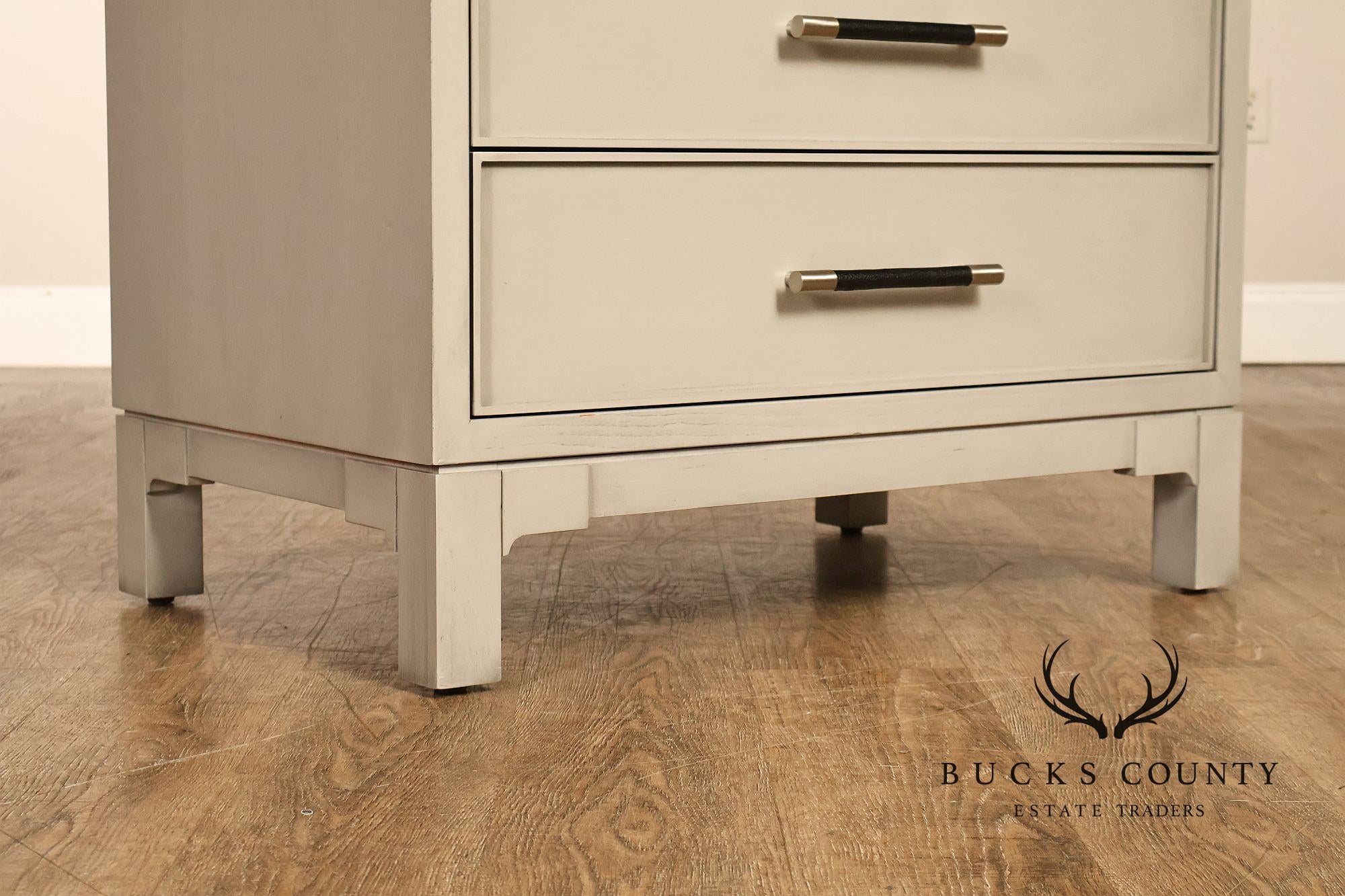 Vanguard Furniture Contemporary Pair Of Grey Three Drawer Chests Night Stands
