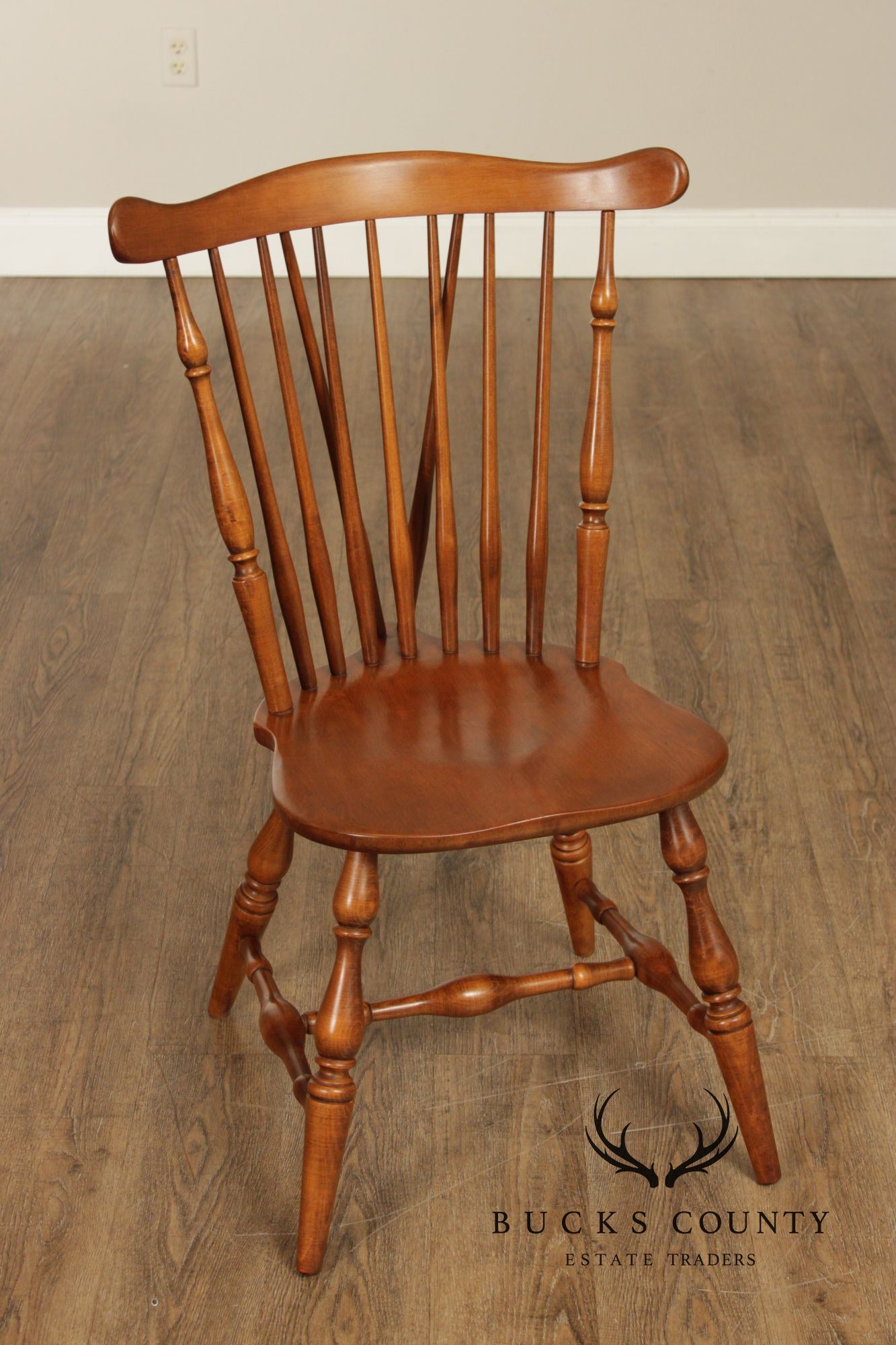 Heywood Wakefield Vintage Set of Six Maple Windsor Dining Chairs