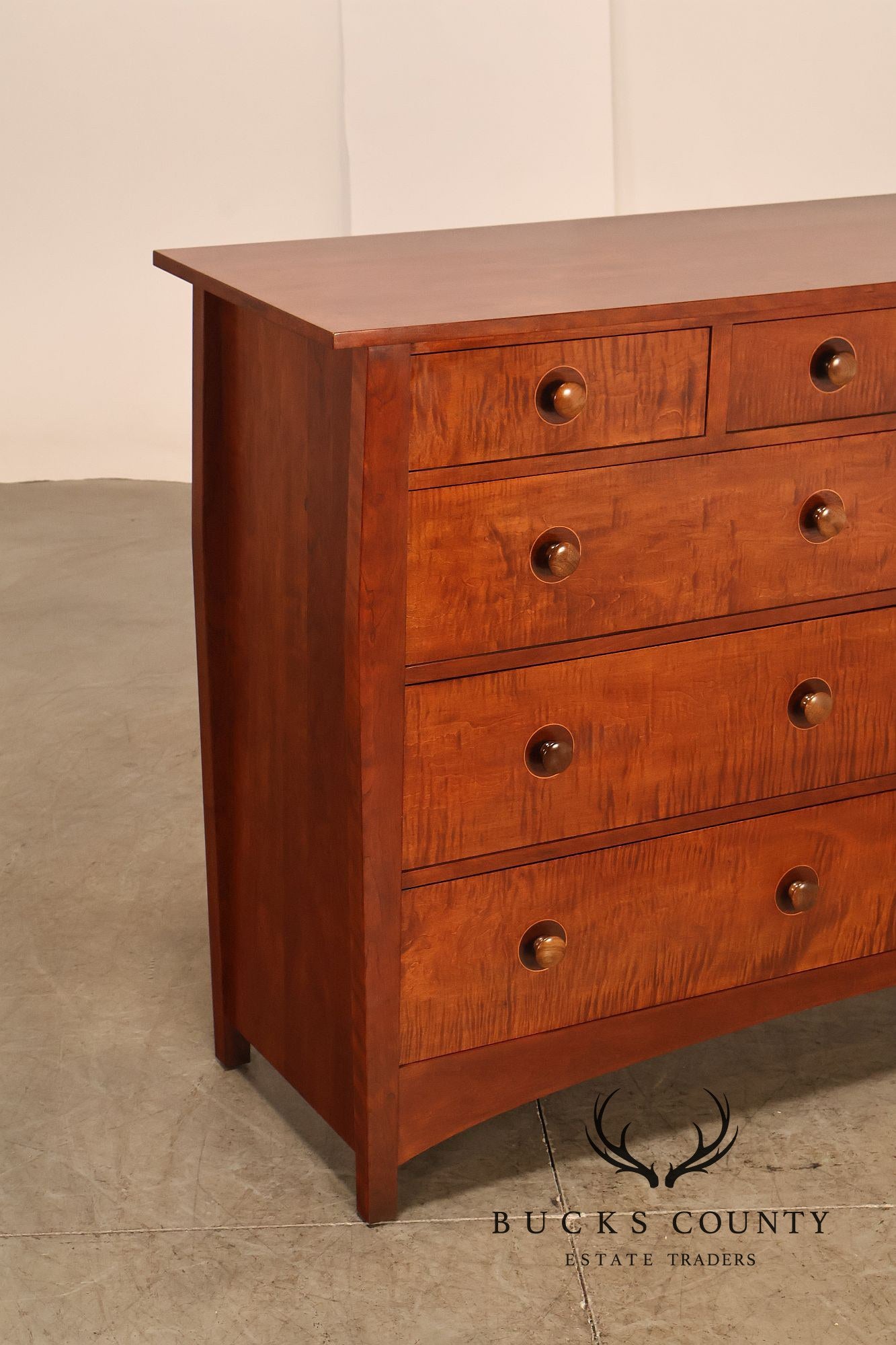 Stickley Mission Collection Harvey Ellis Cherry Nine Drawer Dresser