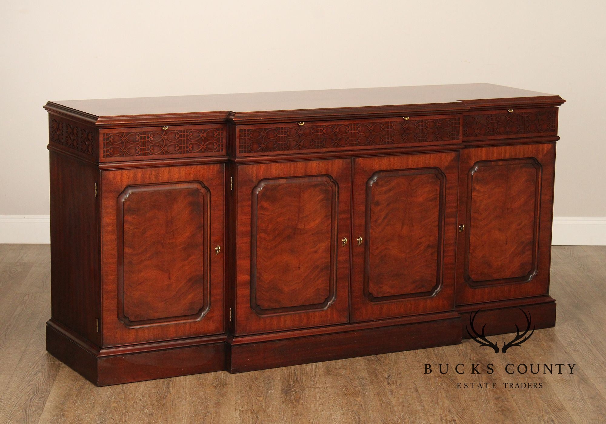 Henkel Harris Georgian Style Mahogany Sideboard