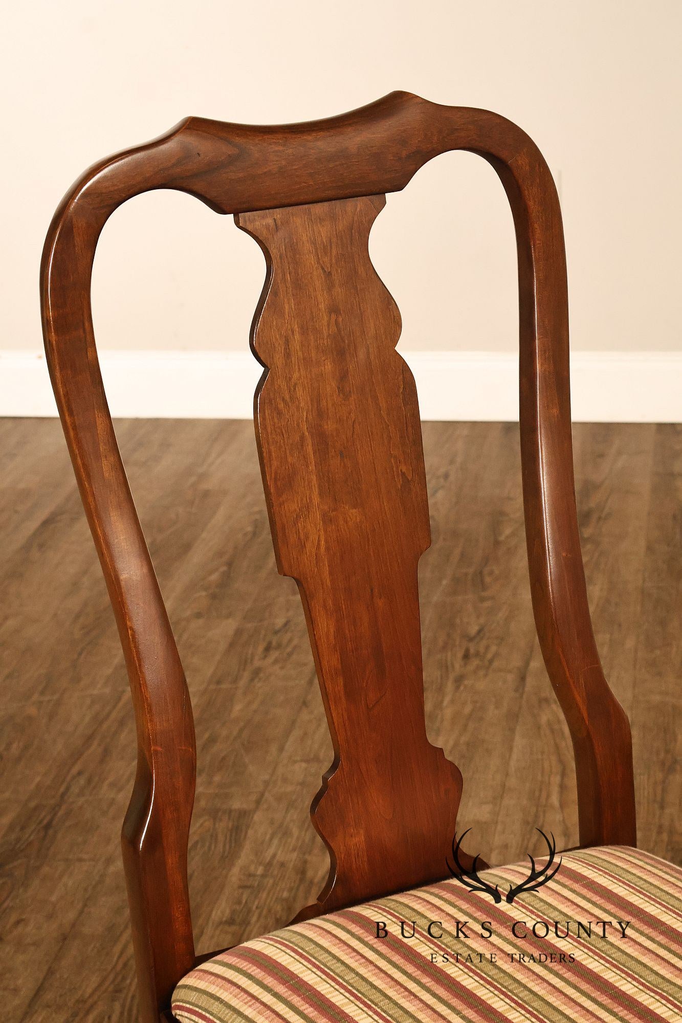Pennsylvania House Queen Anne Style Set of Six Cherry Dining Chairs