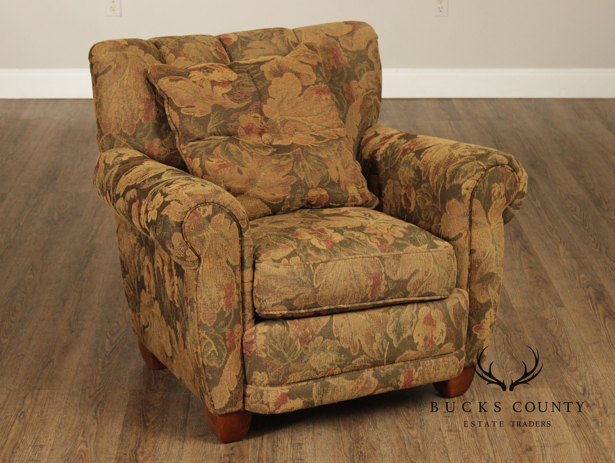 Thomasville Channel-Back Upholstered  Lounge Chair
