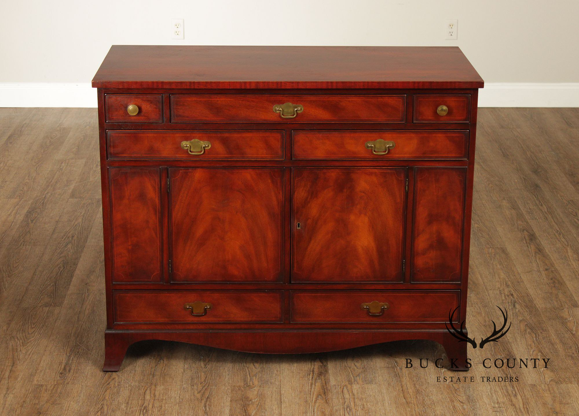 Henredon Heritage Vintage  Mahogany Buffet Sideboard