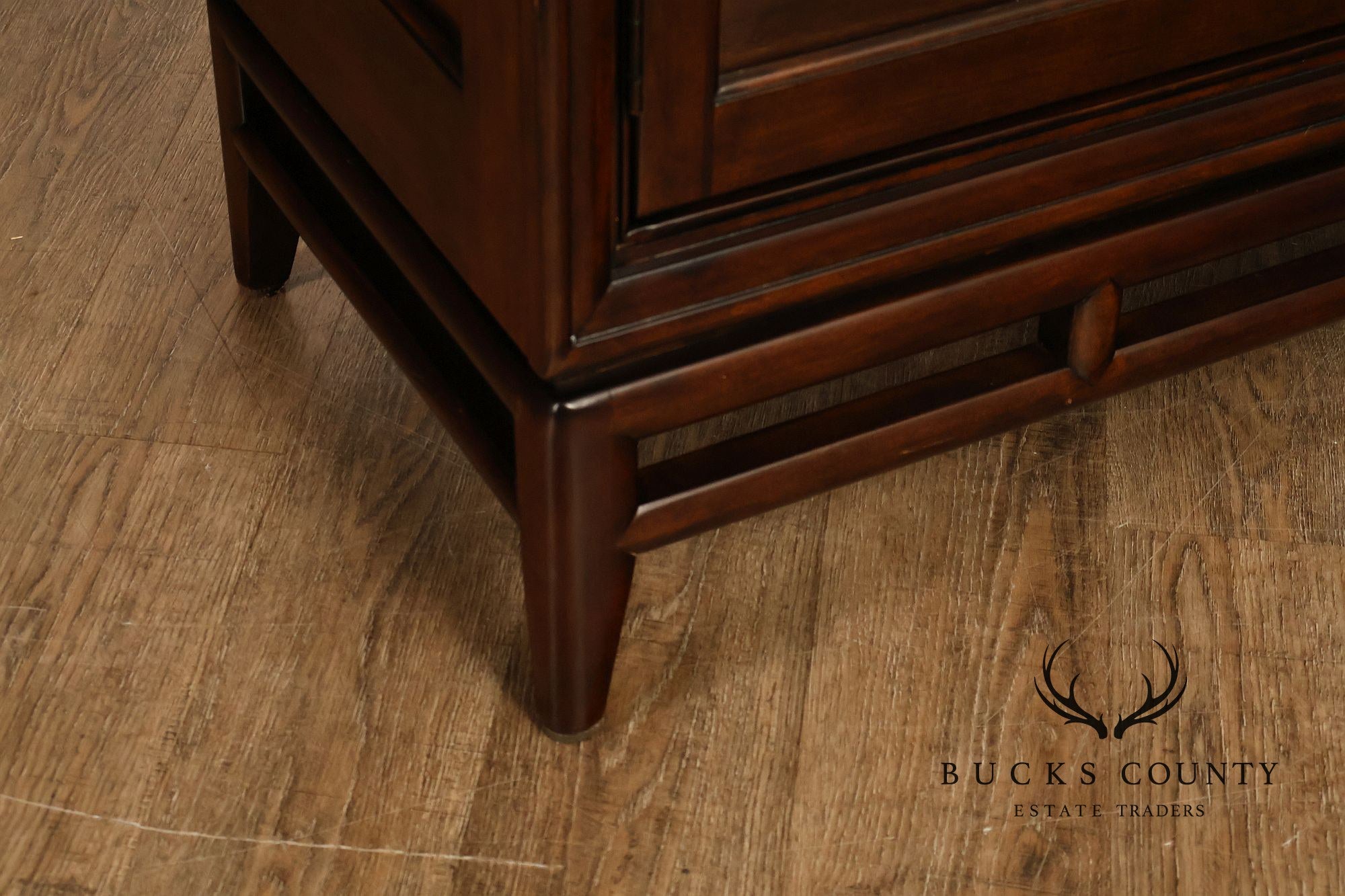 Thomasville Contemporary Display Cabinet