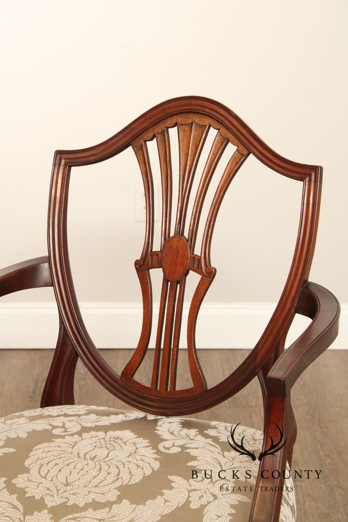 Hepplewhite Style Set of Six Inlaid Mahogany Dining Chairs