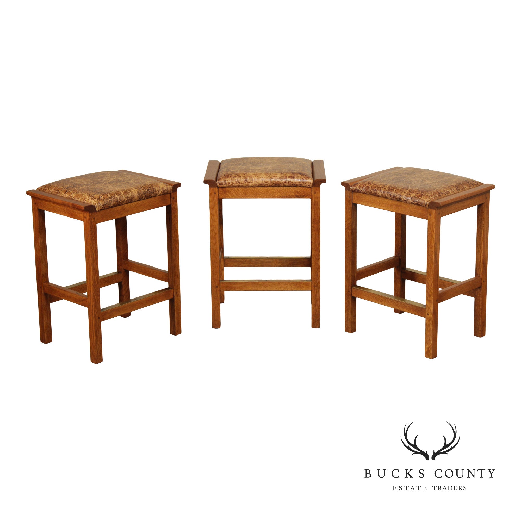 Stickley Mission Collection Set Of Three Oak And LKeather Casual Dining Counter Stools