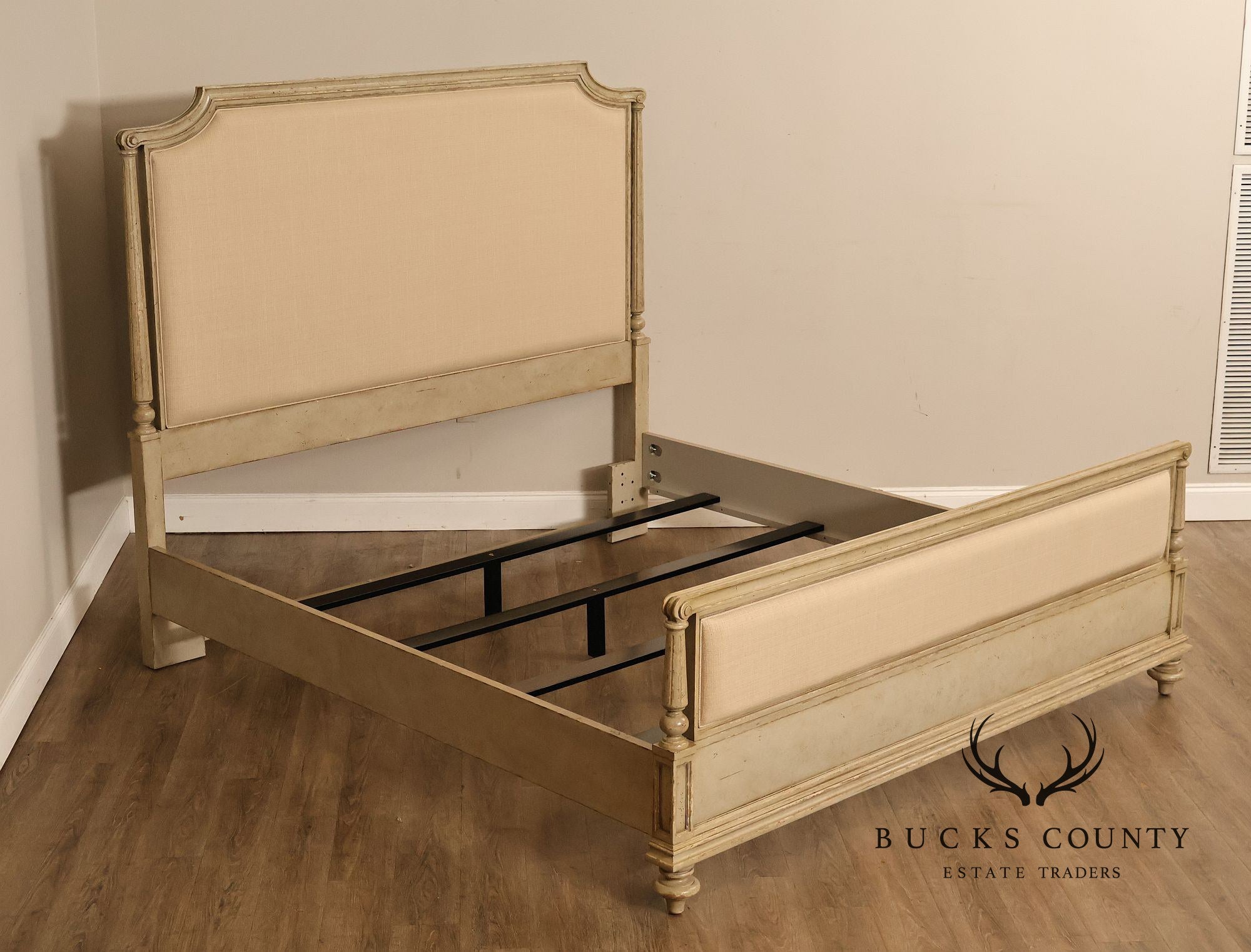 Stanley Furniture Arrondissement Collection King 'Palais' Bed