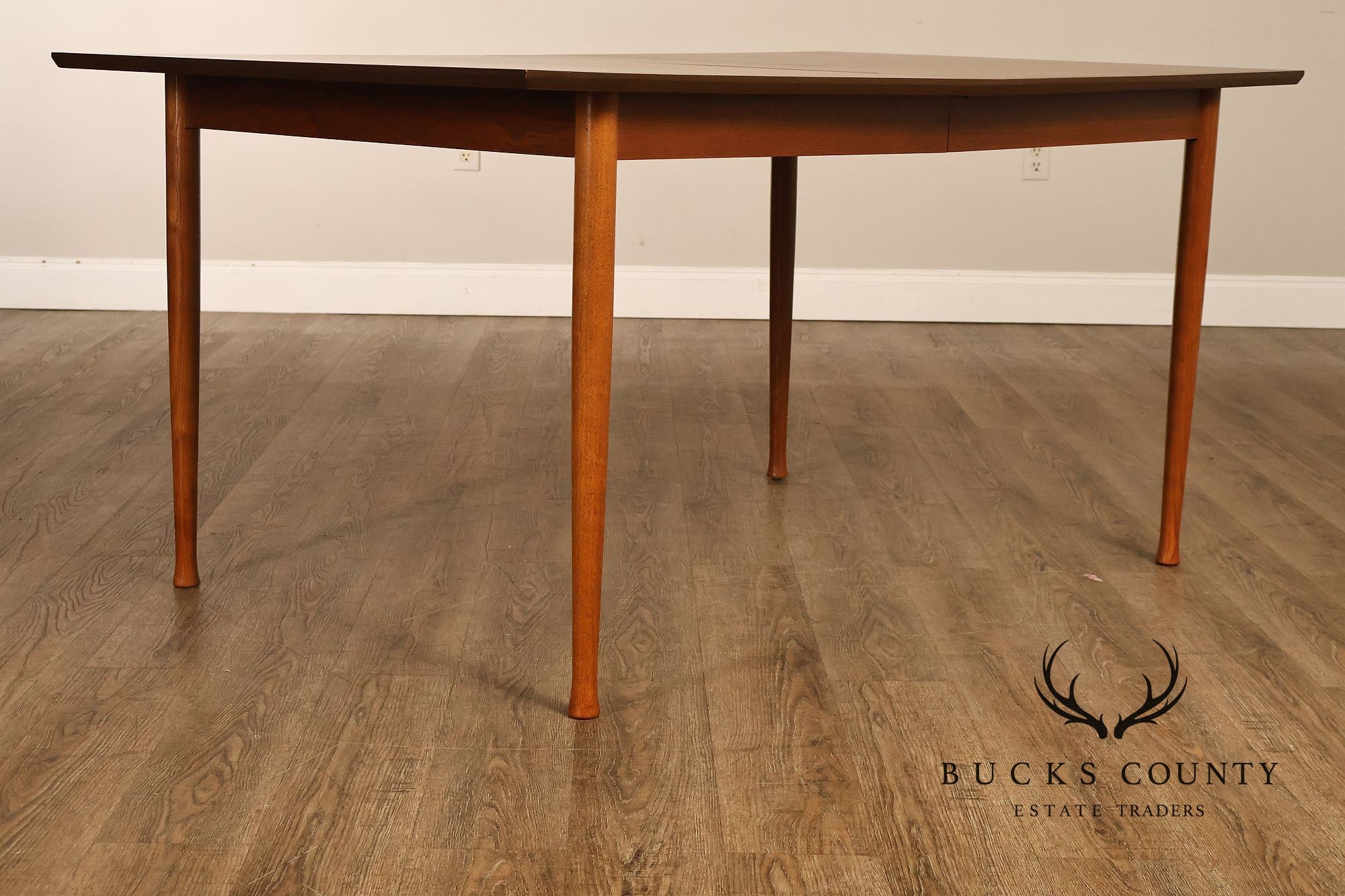 Mid Century Modern Walnut Dining Table With Leaf