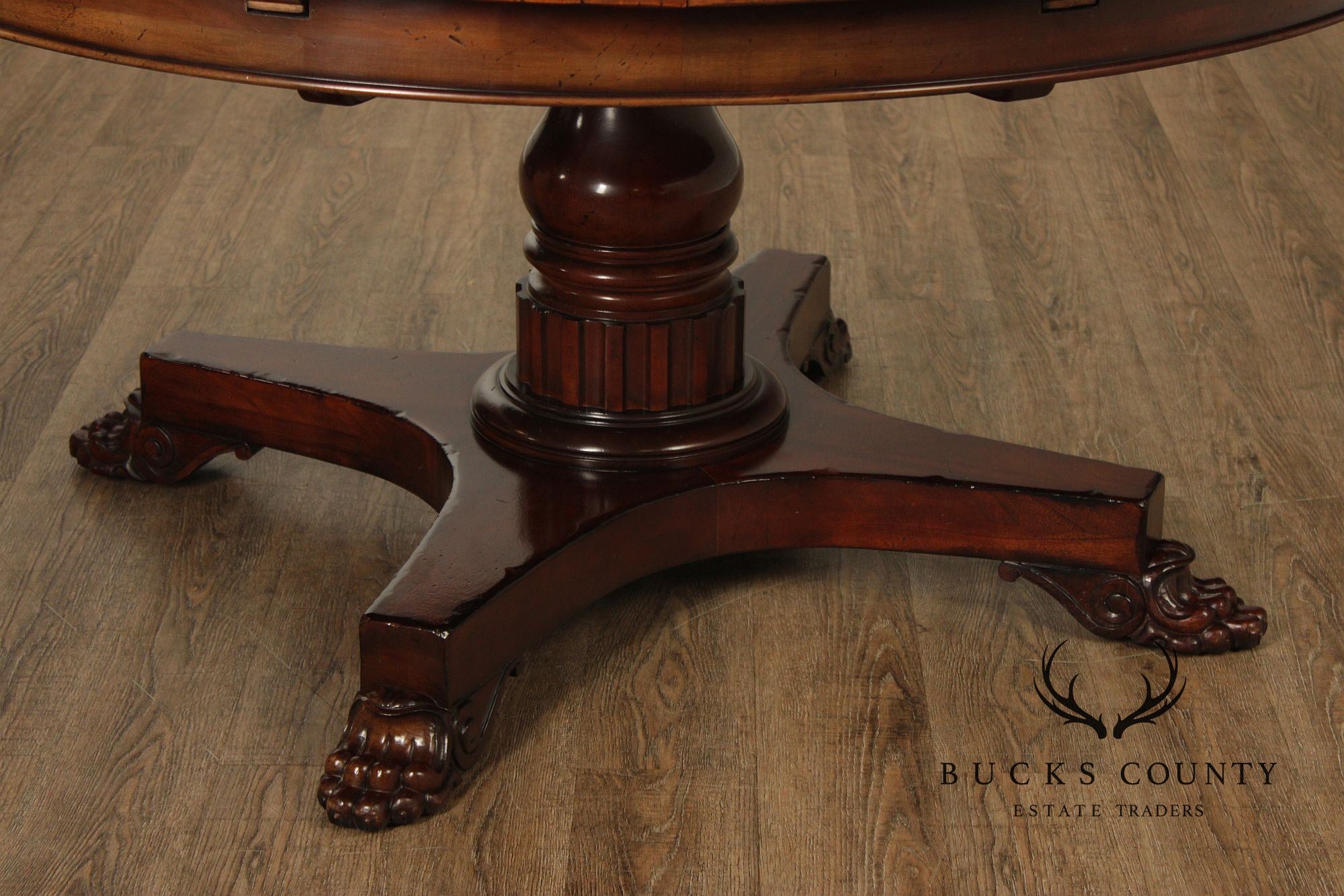 Oscar De La Renta For Century Furniture Mahogany Radial Extension Jupe Dining Table