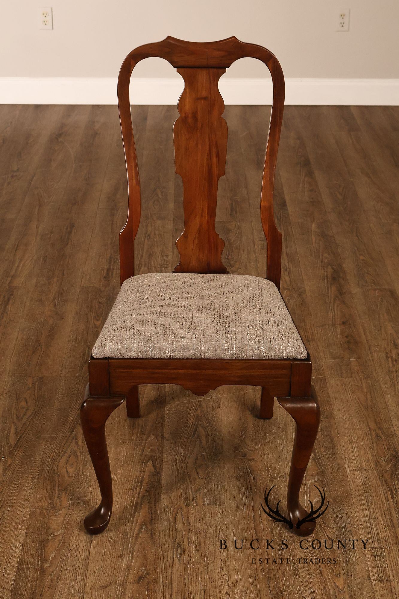 Queen Anne Style Set Of Six Cherry Dining Chairs