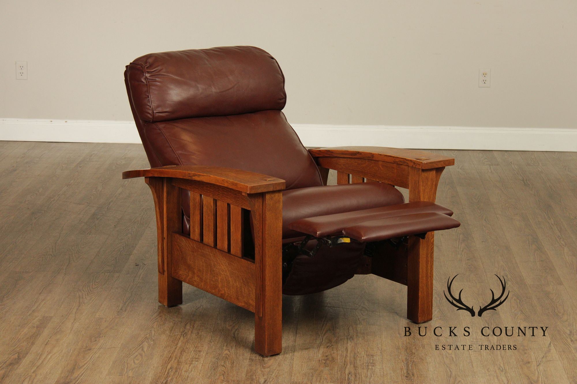 Stickley Mission Collection Oak Recliner