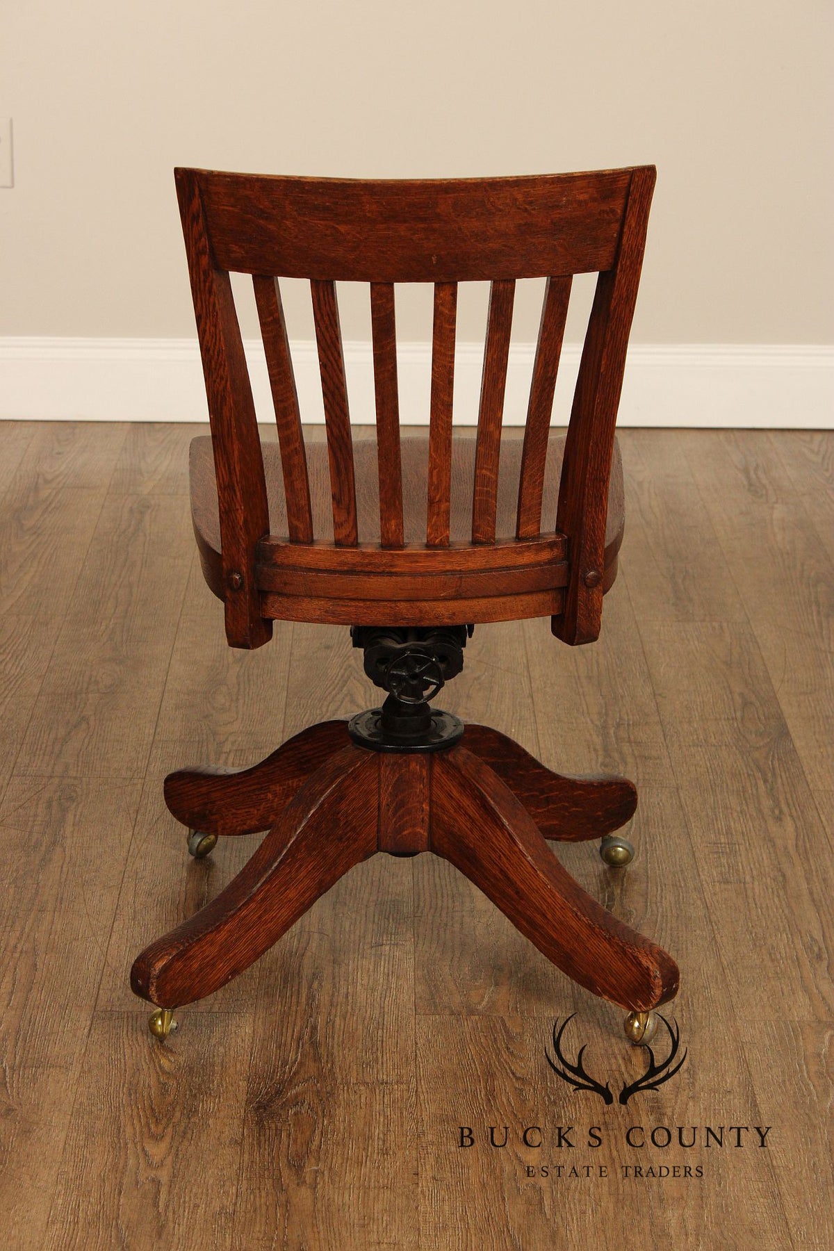 American Style Oak Swivel Banker Office Desk Chair