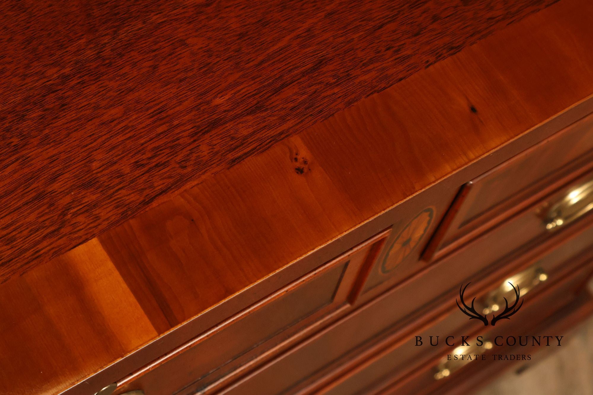 Hekman Copley Place Flame Mahogany Chest Of Drawers