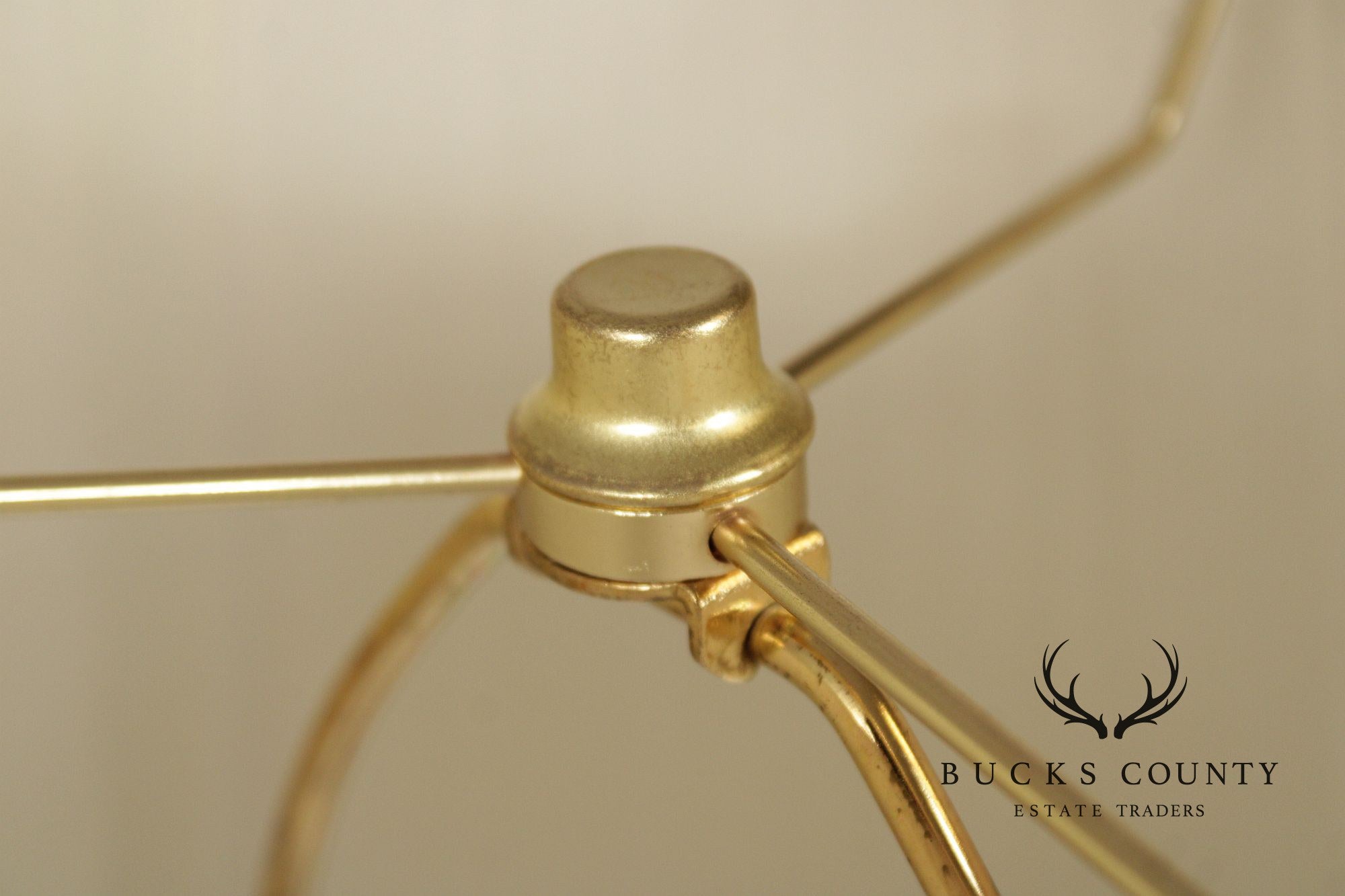 Asian Style Porcelain Vasiform Table Lamp