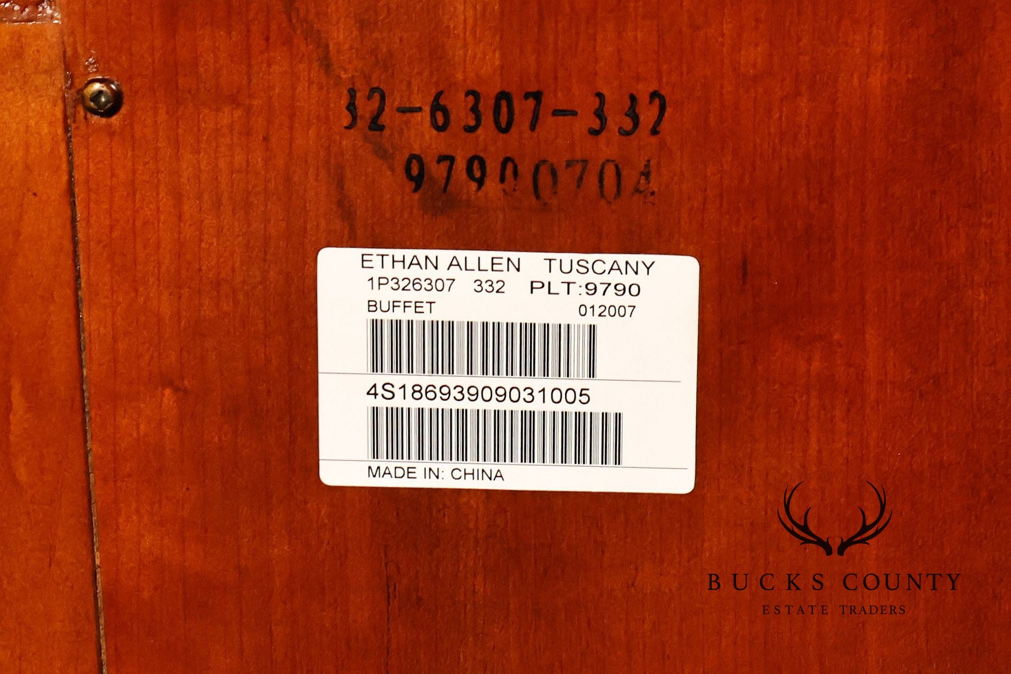 Ethan Allen 'Tuscany' China Cabinet