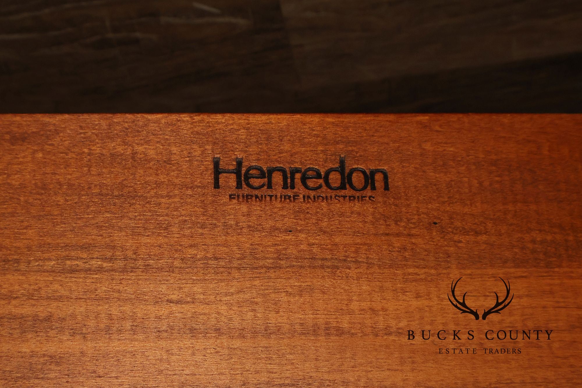 Henredon Carlyle Mahogany Victorian Style High Back King Bed