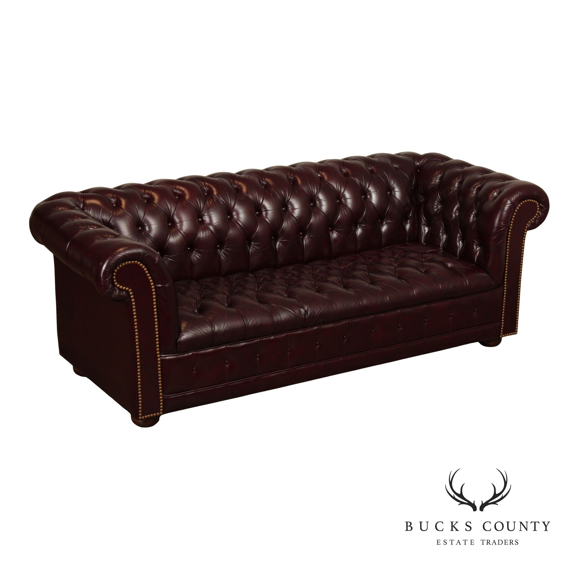 Quality Tufted Leather Vintage Chesterfield Style Sofa