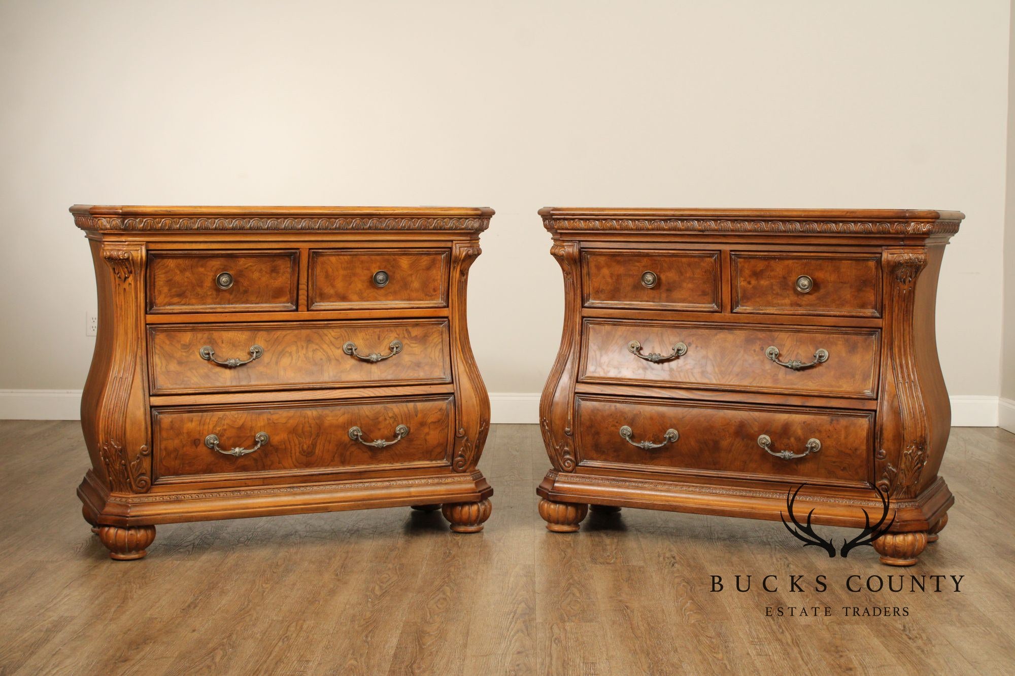 Lane Italian Provincial Style Pair of Burl Wood Bombe Chests